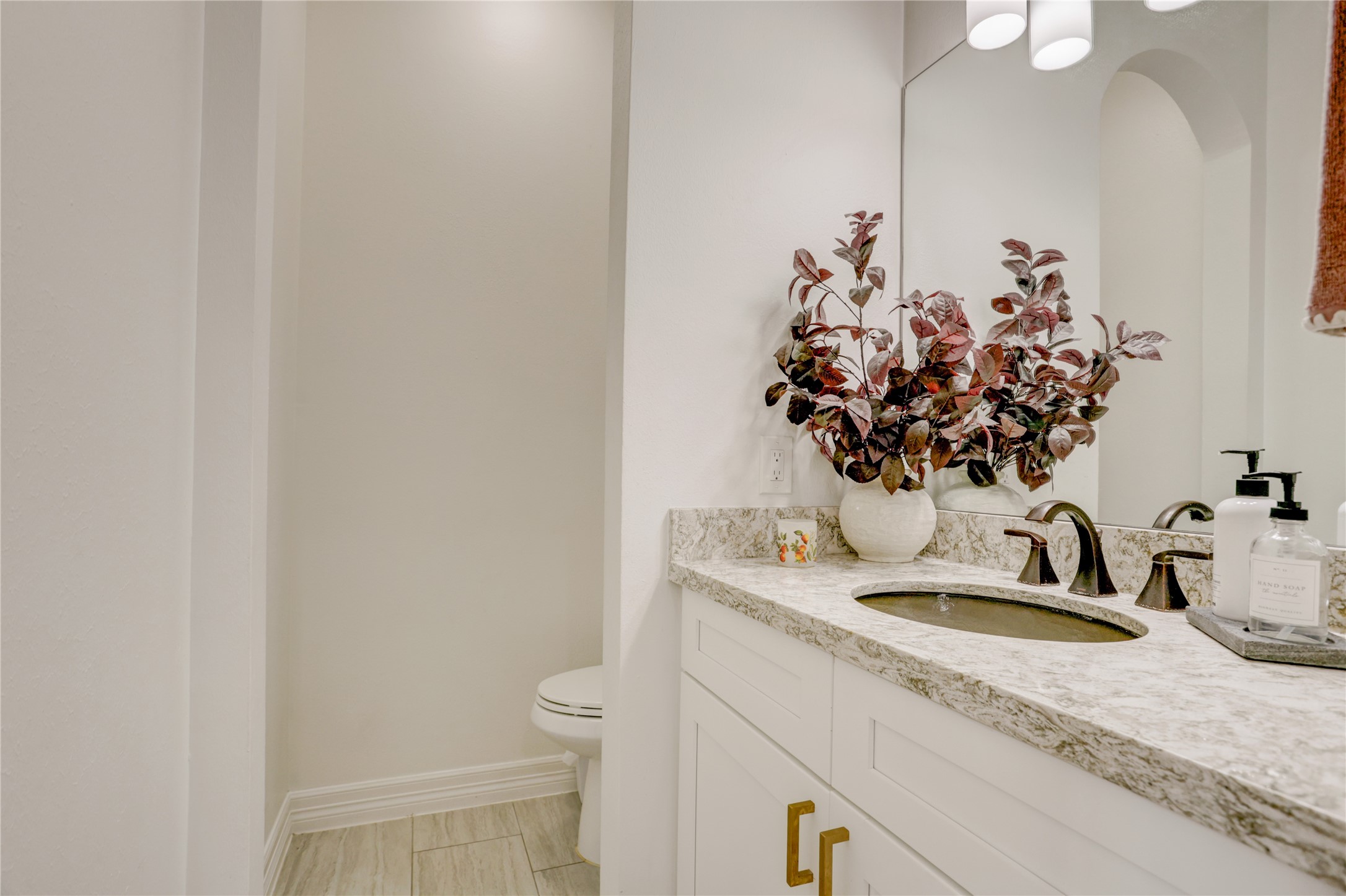 11703 Wickhollow Lane Property Photo 20