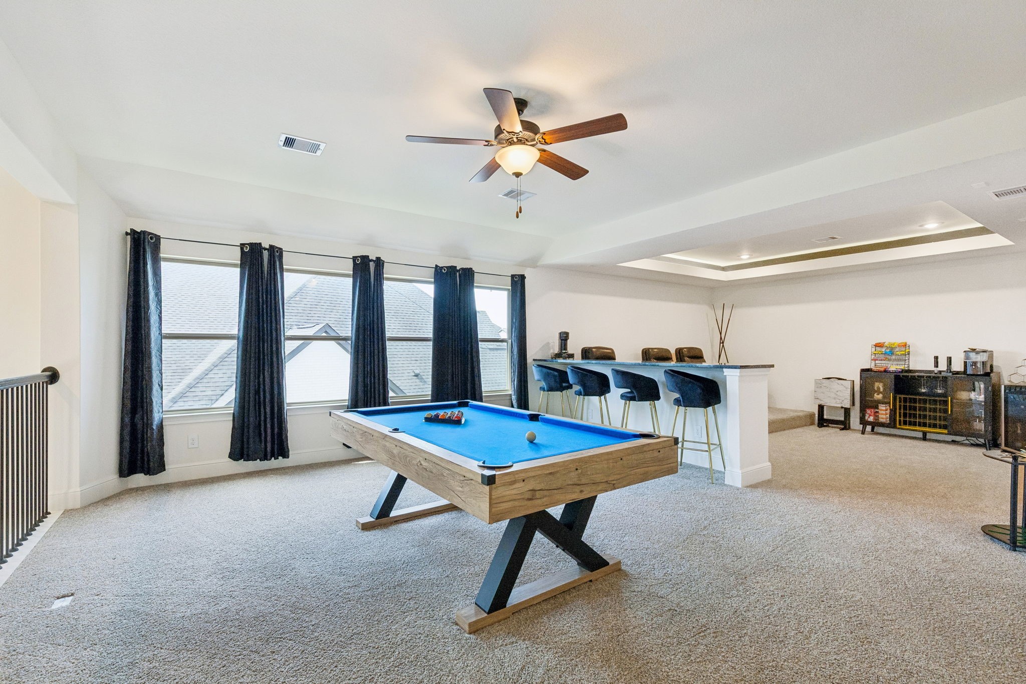6903 Shoreline View Drive Property Photo 3