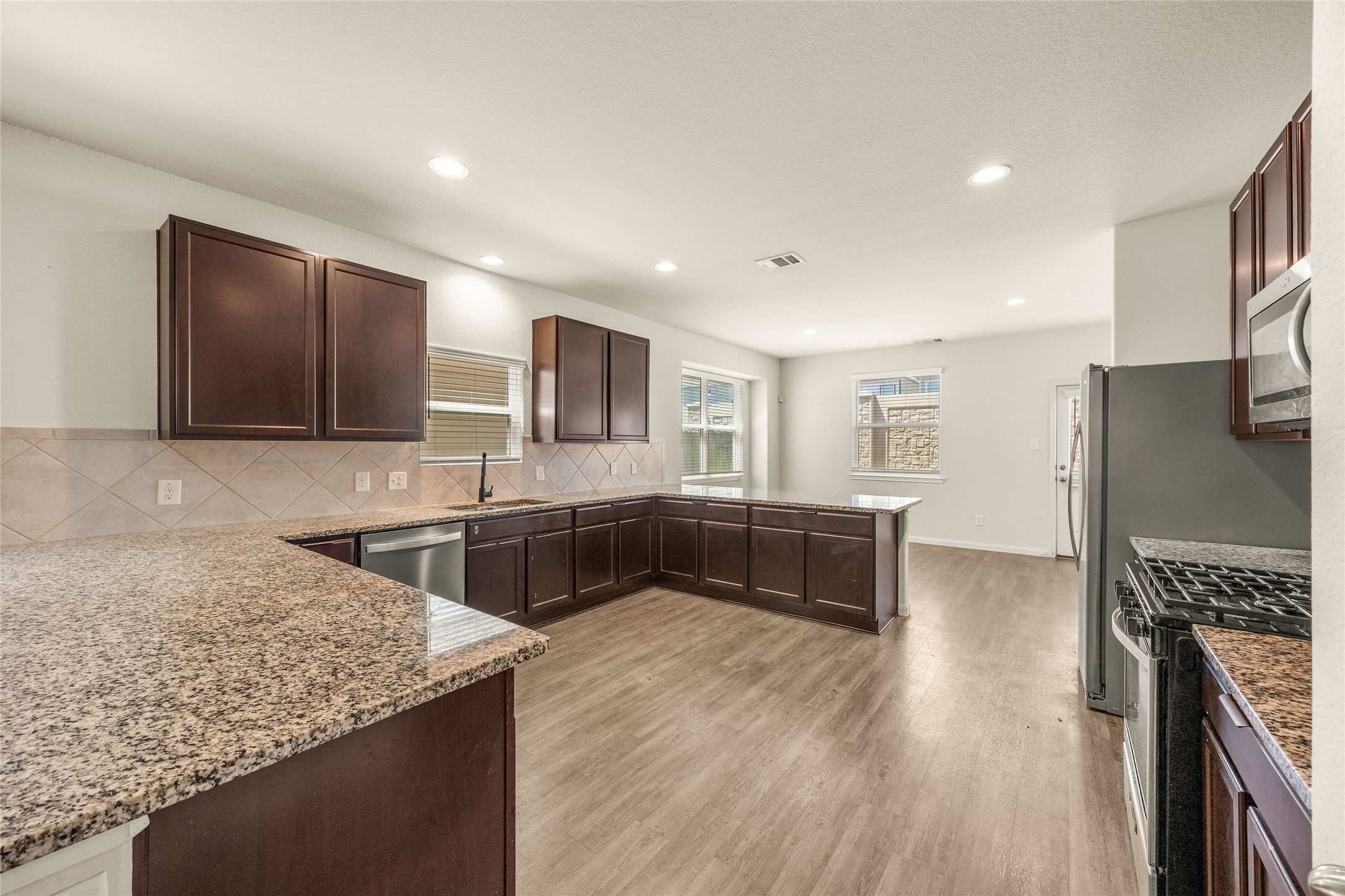 24802 Rosso Stipple Trail Property Photo 9