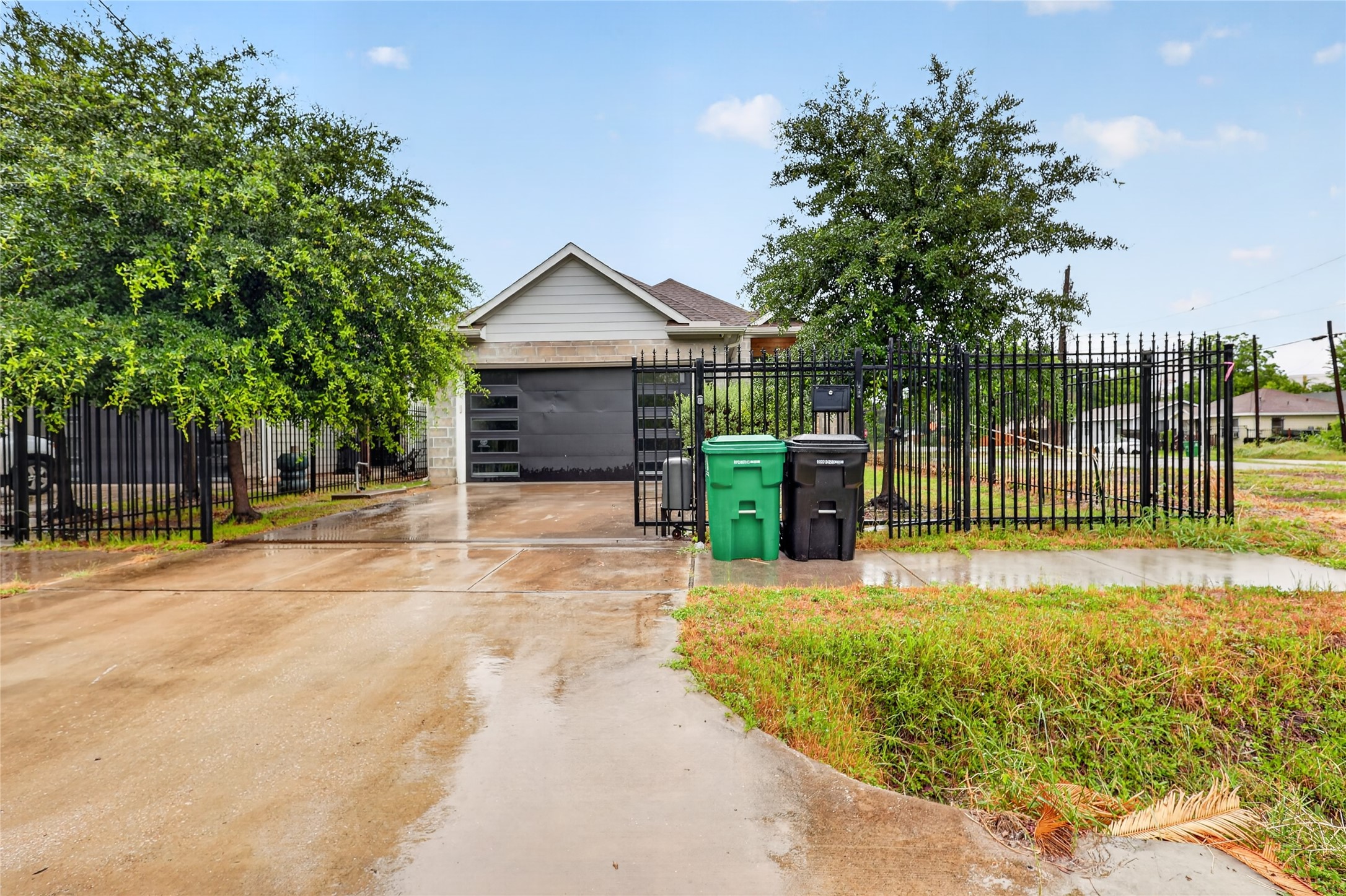 3267 Simmons Street Property Photo 4
