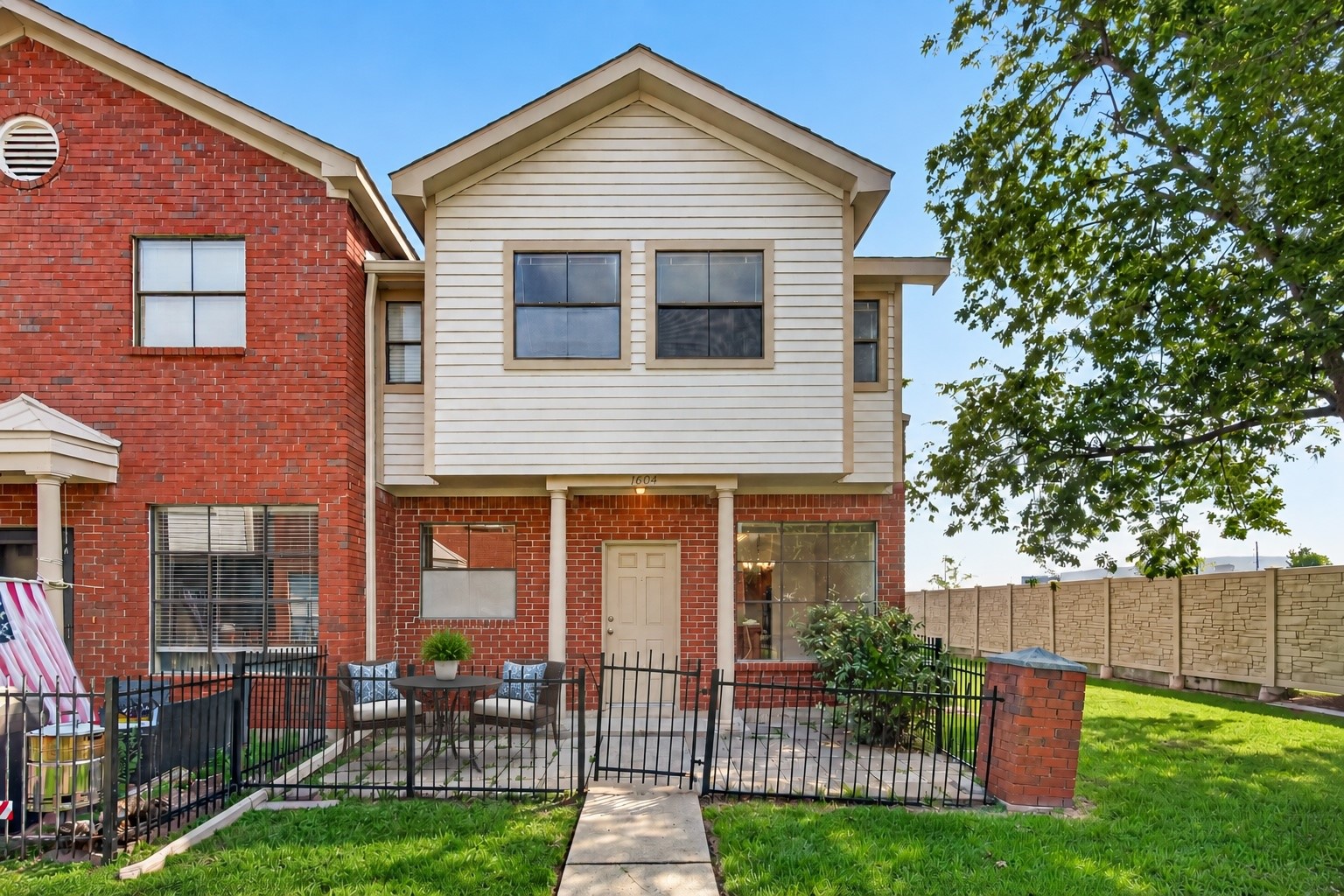 1103 Dulles Avenue 1604 Property Photo 12