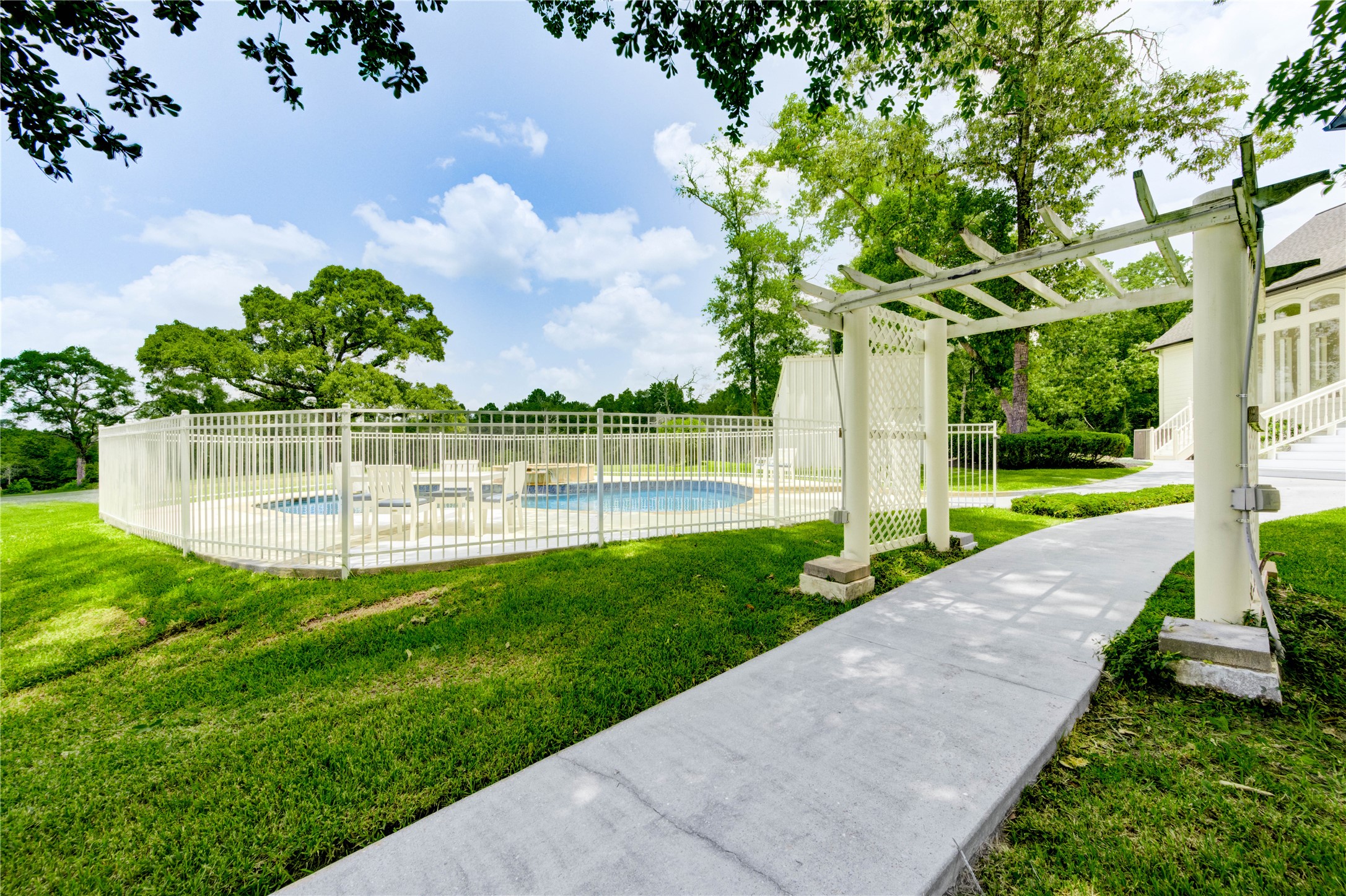 1961 Fm 1375 Road E Property Photo 25