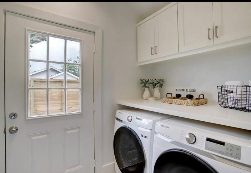 6109 N Main St Property Photo 11