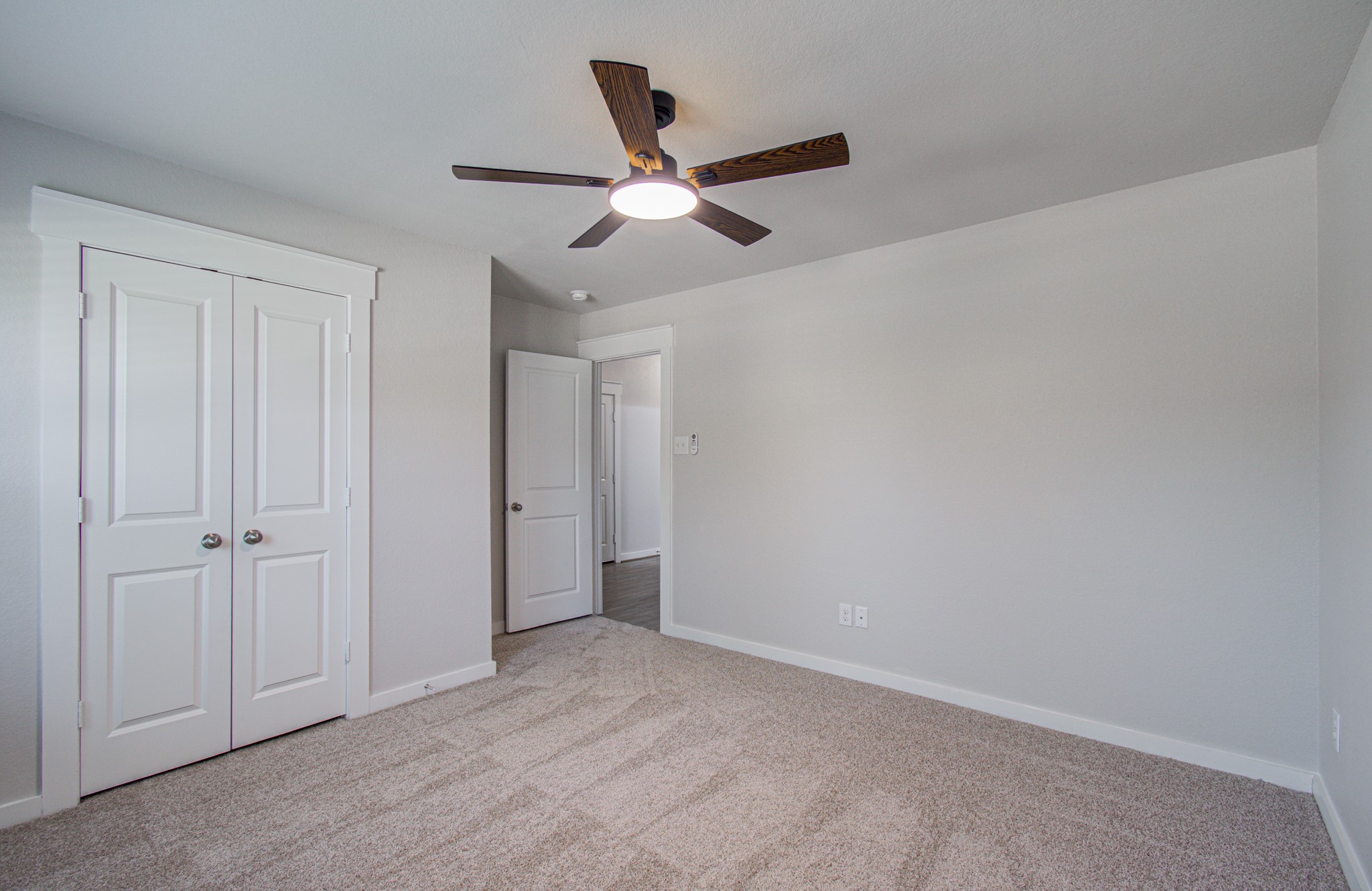 15435 Aberdeen Wood Drive Property Photo 10