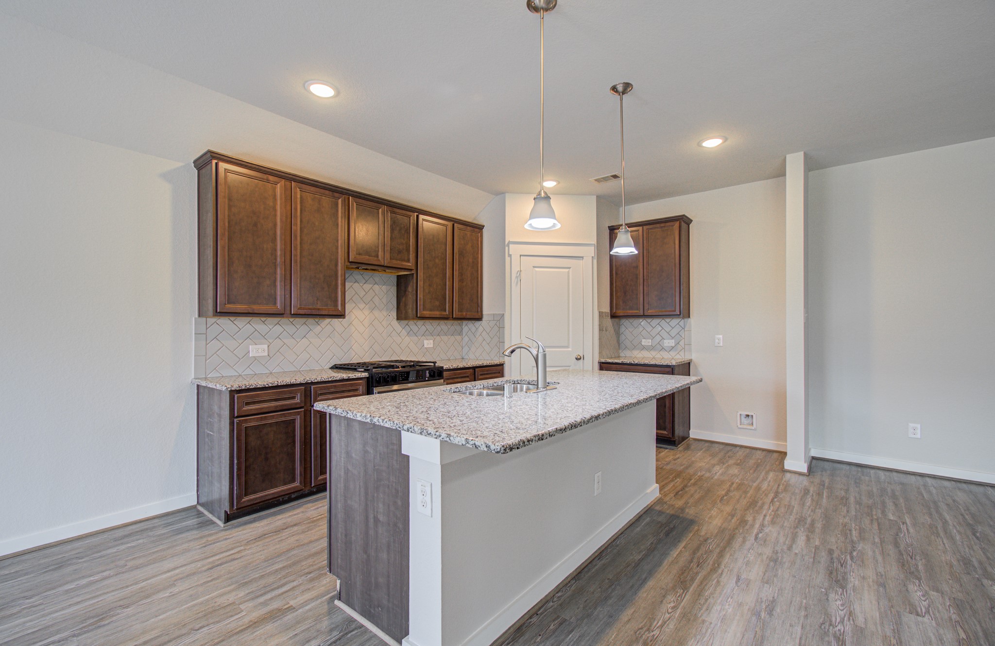 15435 Aberdeen Wood Drive Property Photo 20