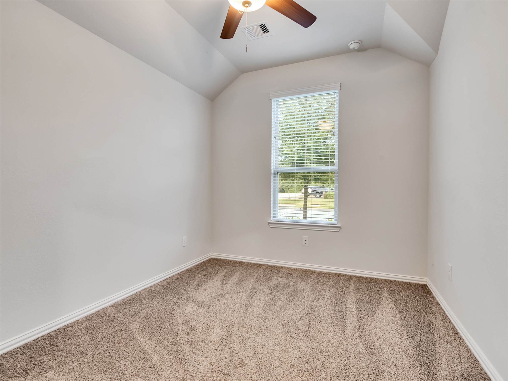 16923 Lagos Lane Property Photo 7