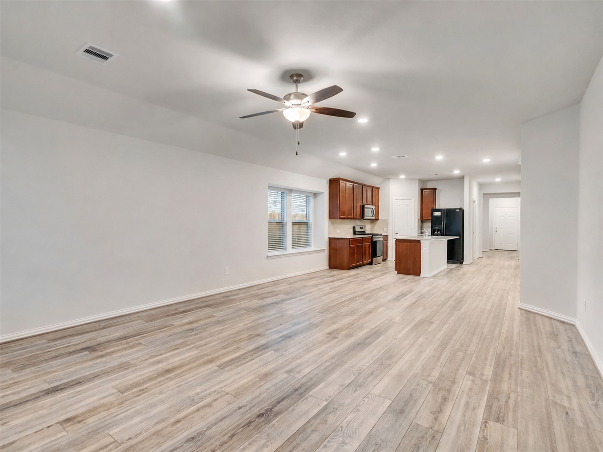 16923 Lagos Lane Property Photo 16