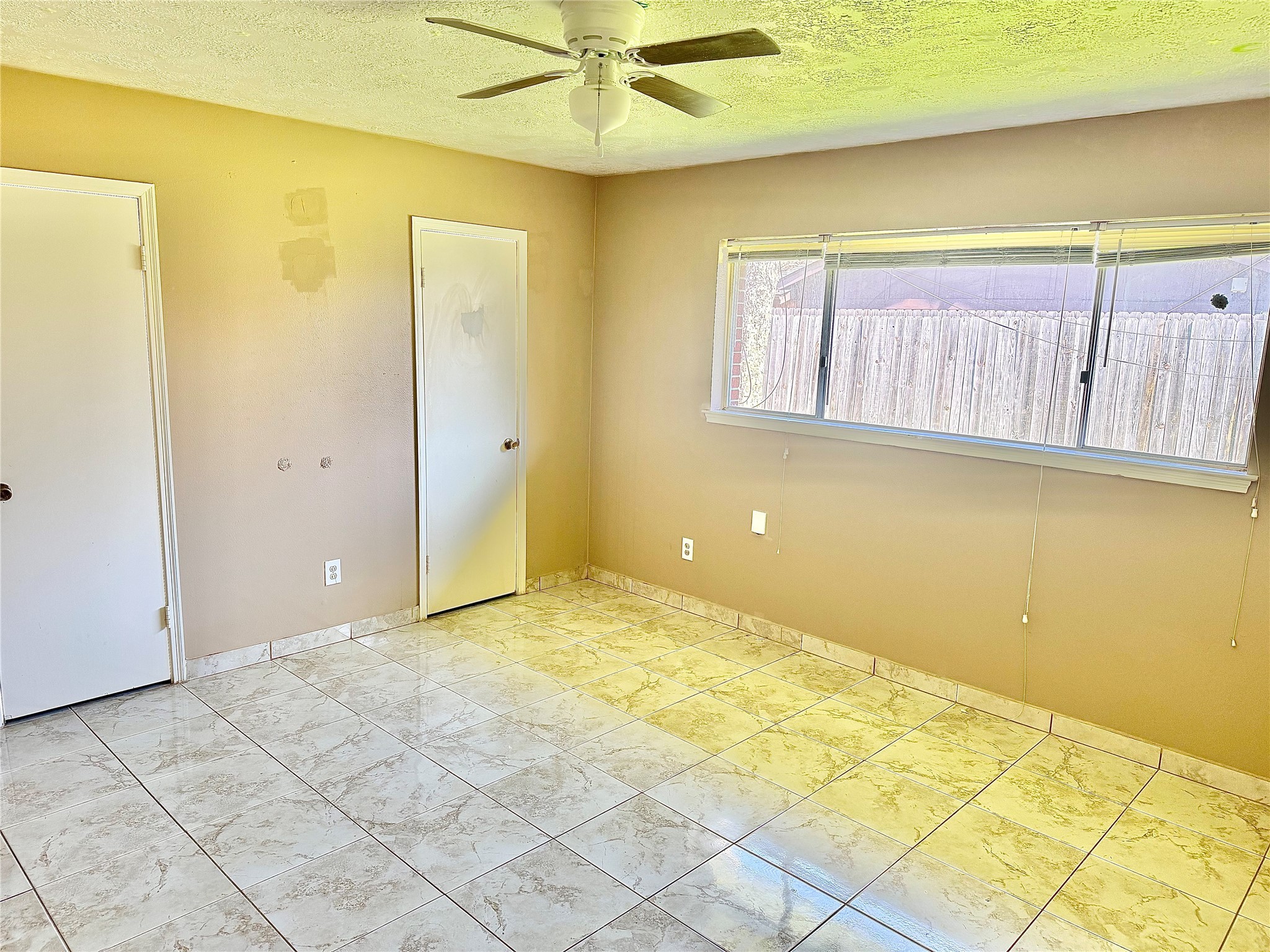 4303 Balcones Drive Property Photo 16