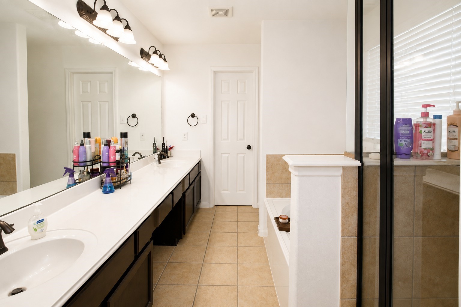 6022 Crakston Street Property Photo 12