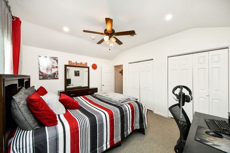 1409 Avenue I Property Photo 22