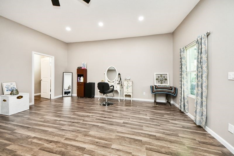 1409 Avenue I Property Photo 39