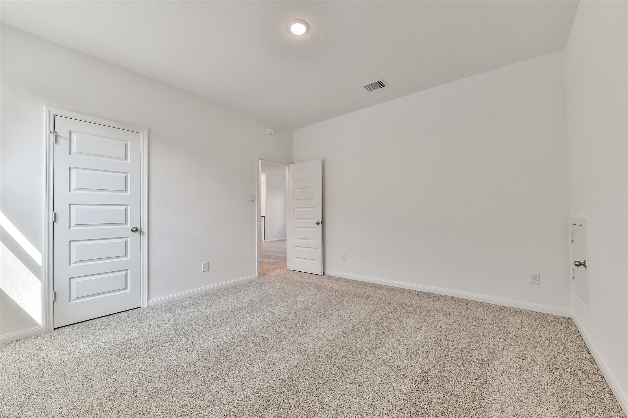 15507 Foresail Lane Property Photo 26