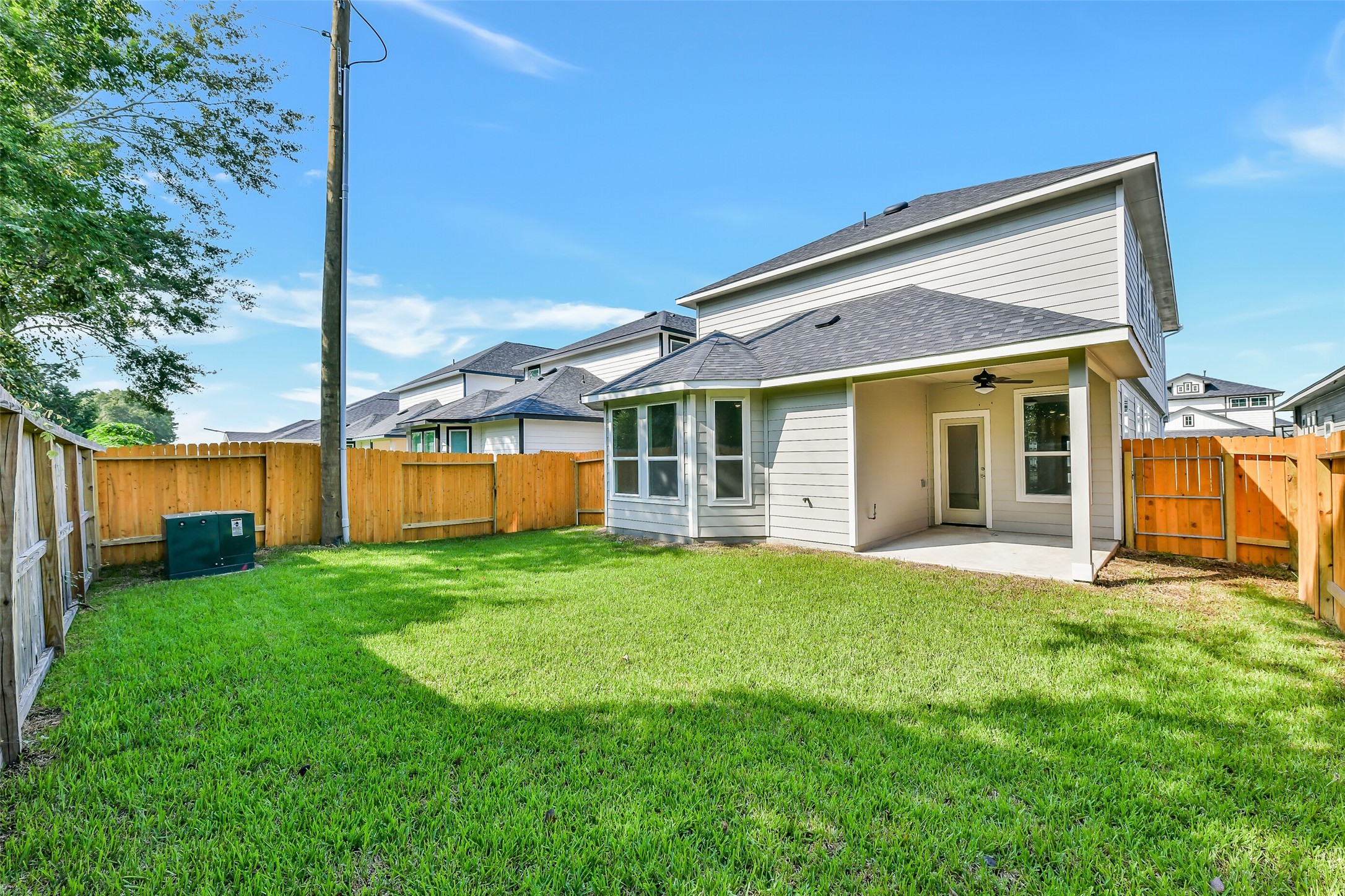 15507 Foresail Lane Property Photo 34