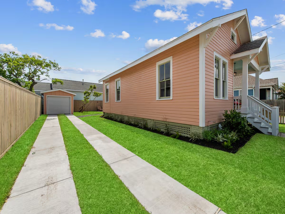 2601 37th Street Property Photo 43