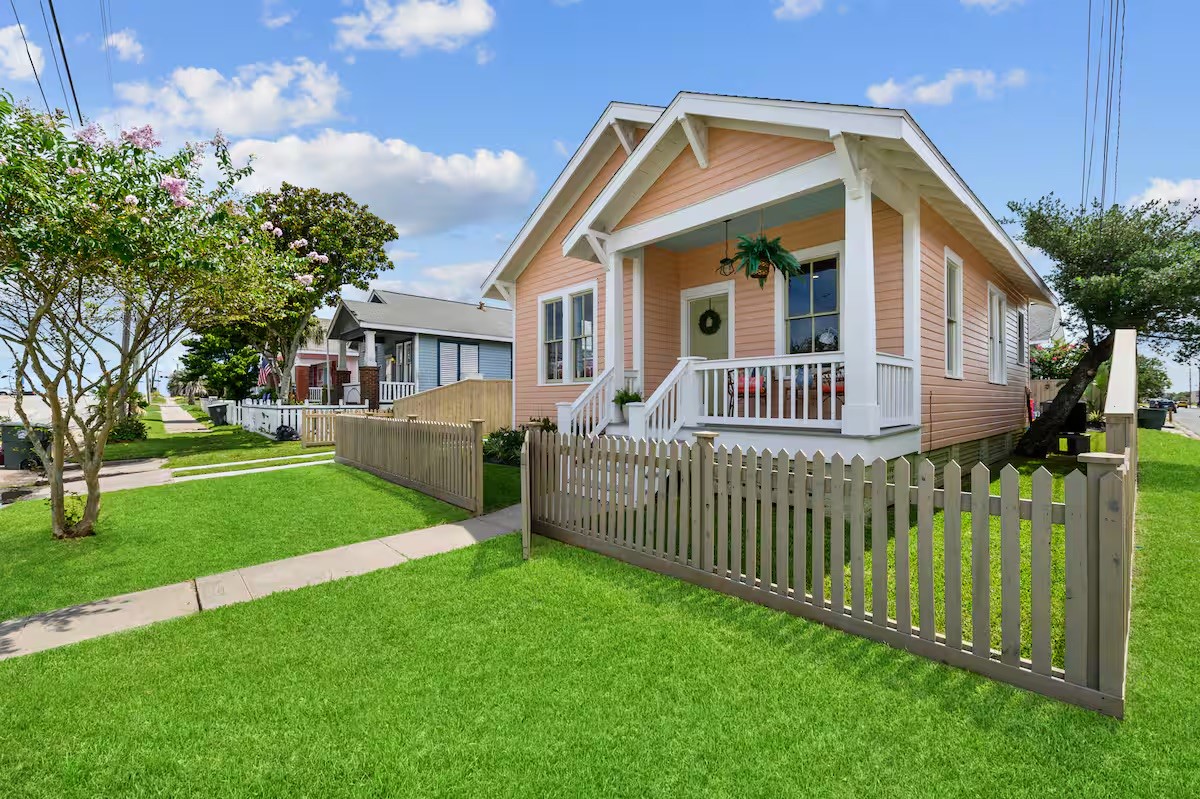 2601 37th Street Property Photo 45