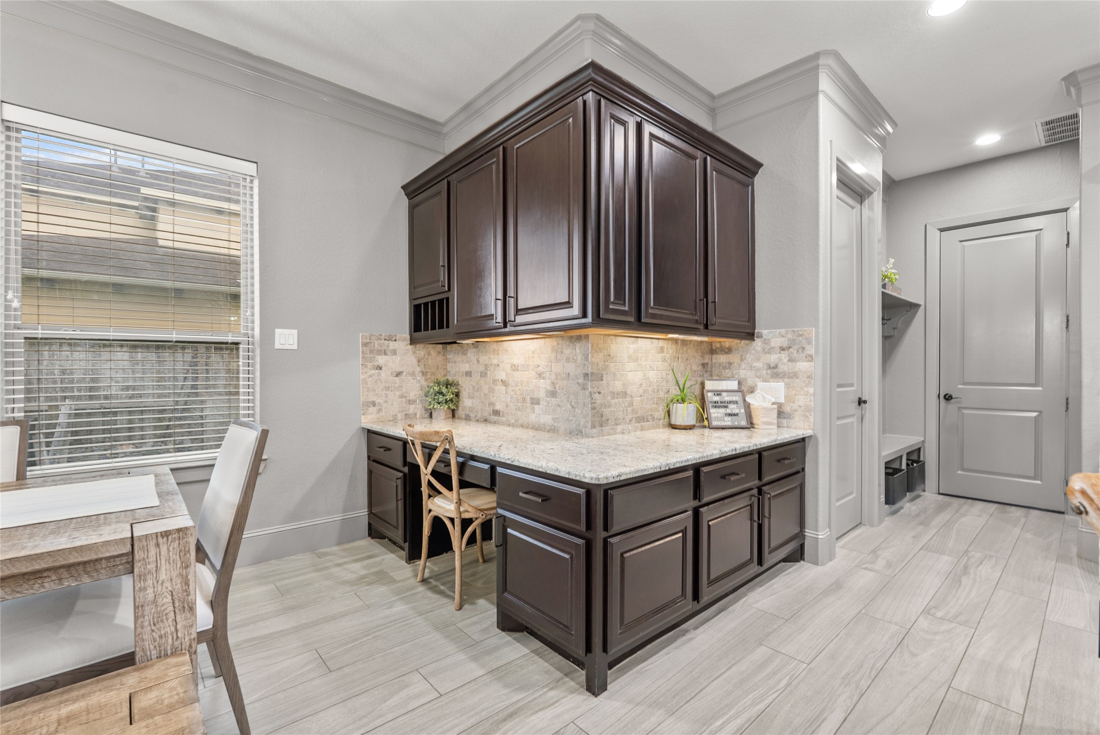 1805 Sterling Creek Drive Property Photo 18