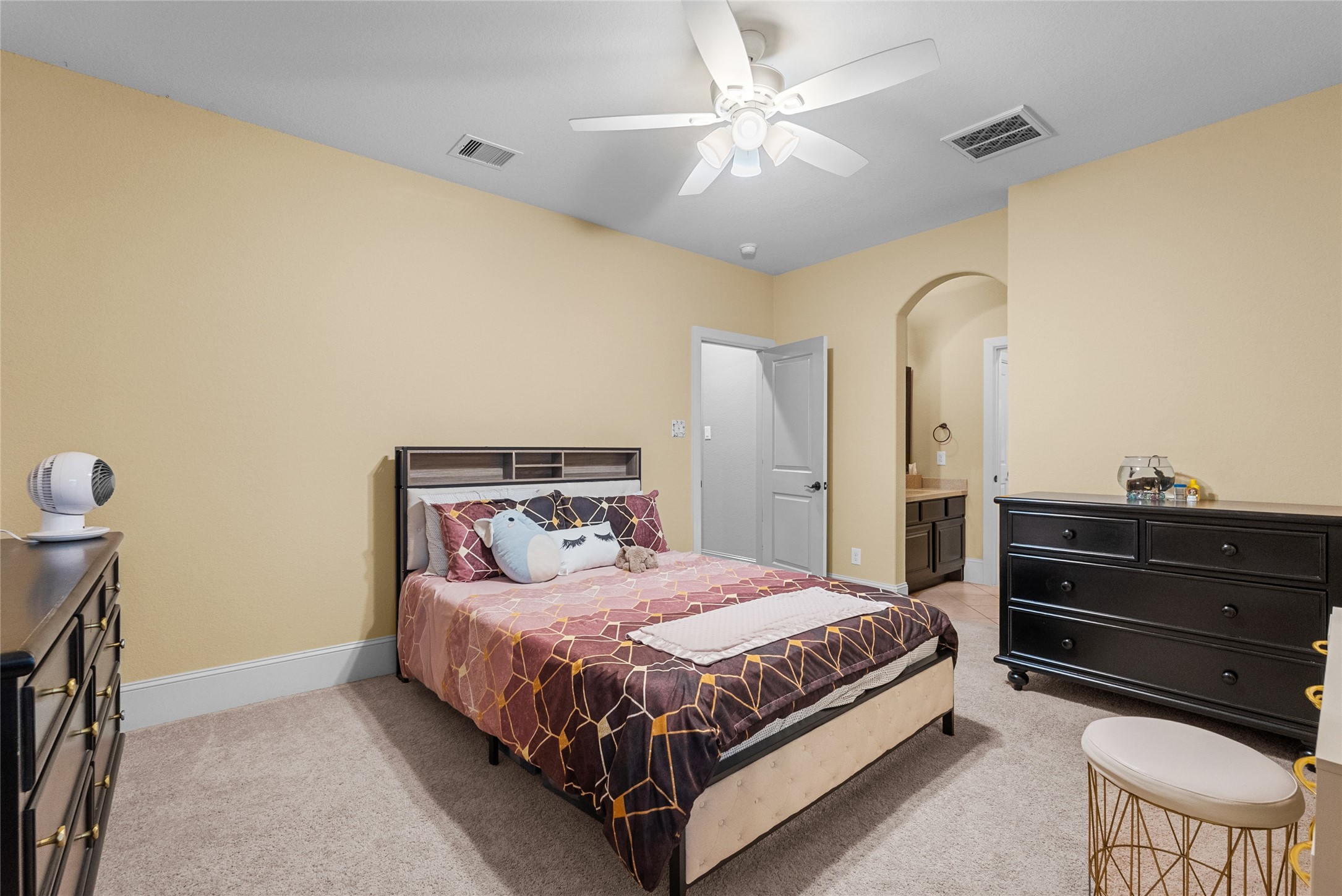 1805 Sterling Creek Drive Property Photo 32