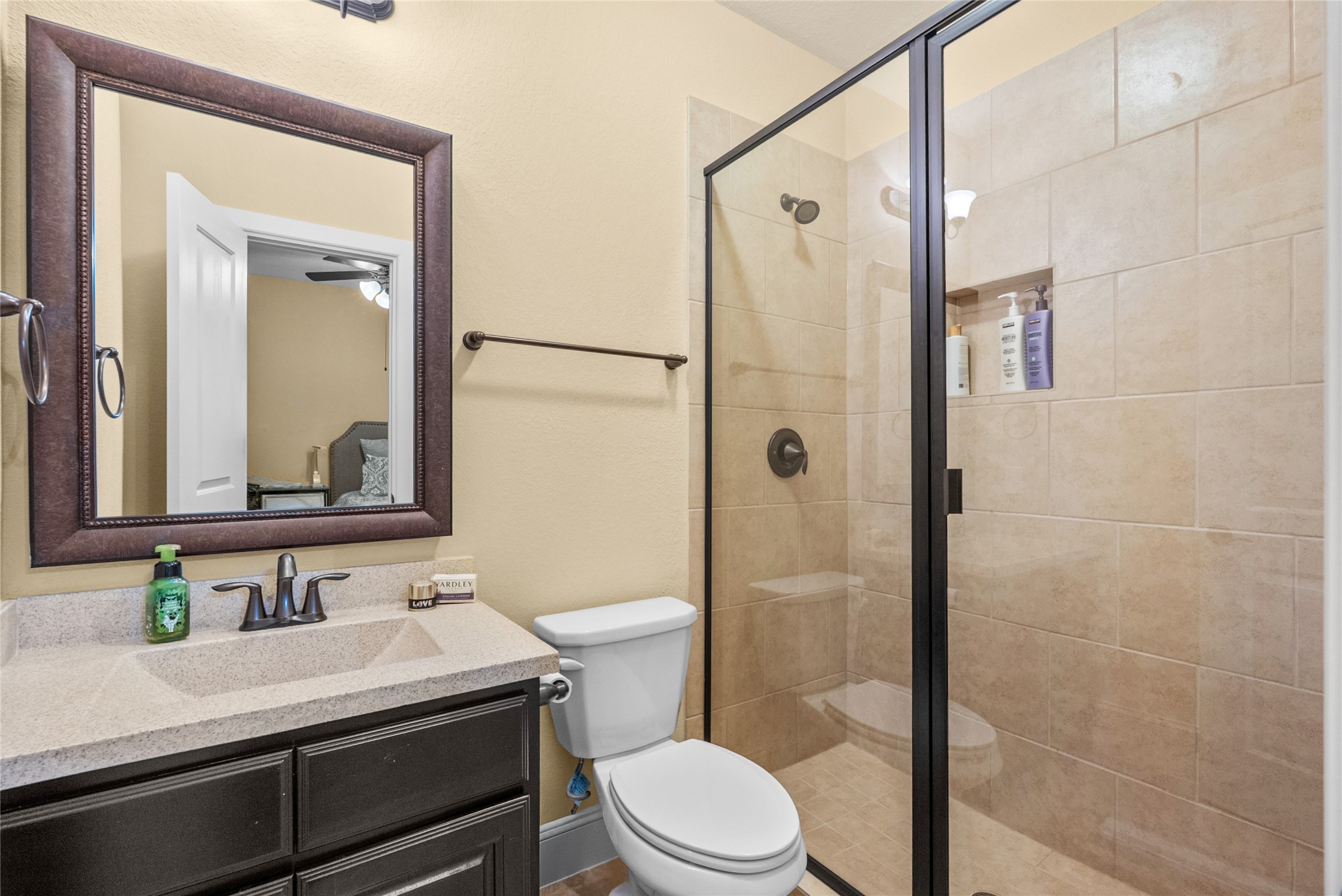 1805 Sterling Creek Drive Property Photo 38