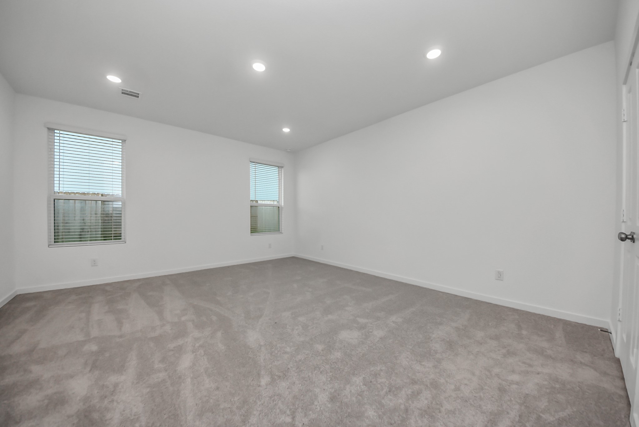 31502 San Floro Drive Property Photo 7