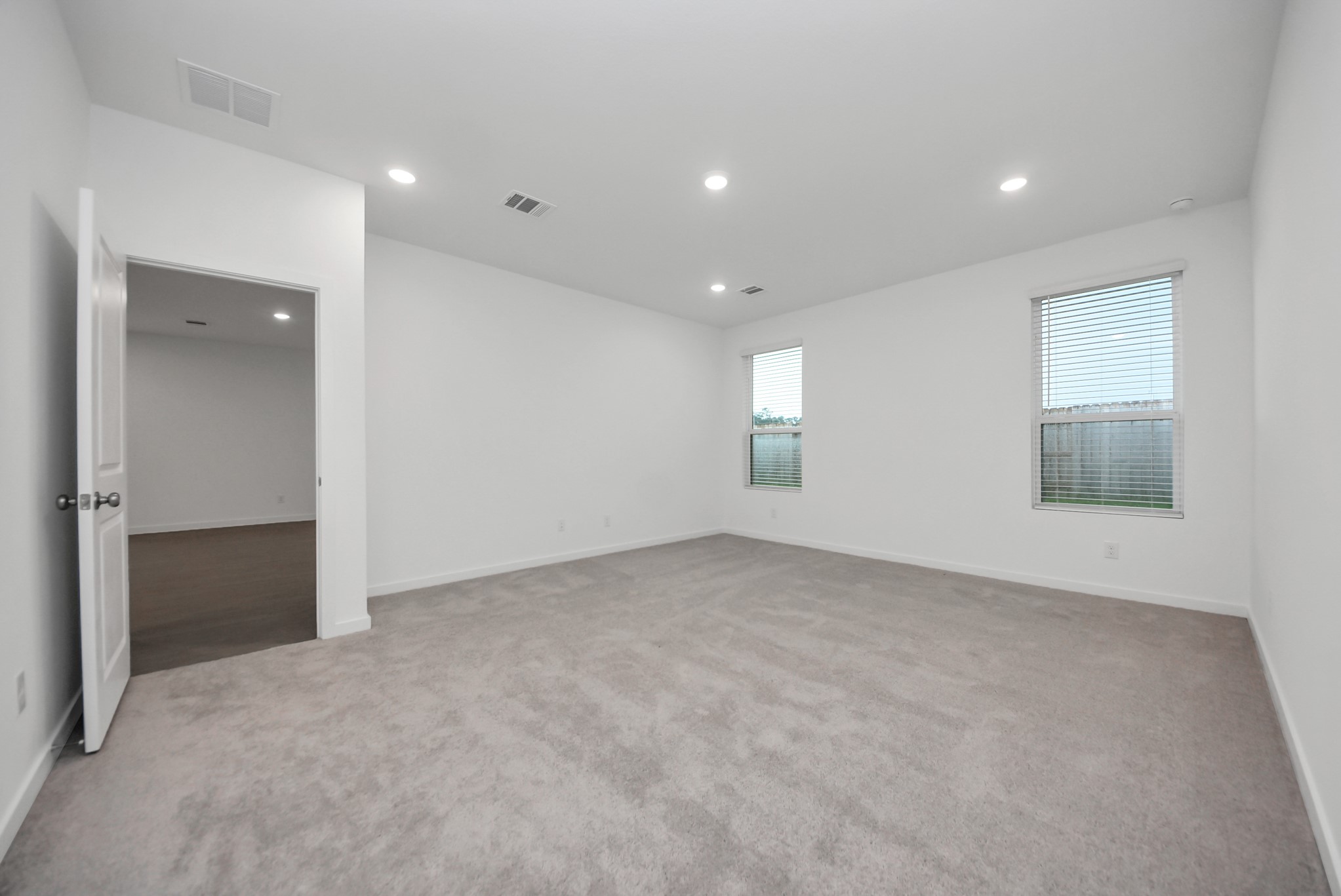 31502 San Floro Drive Property Photo 11