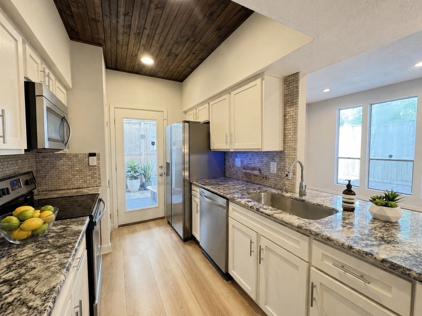 1881 Bering Drive 58 Property Photo 5