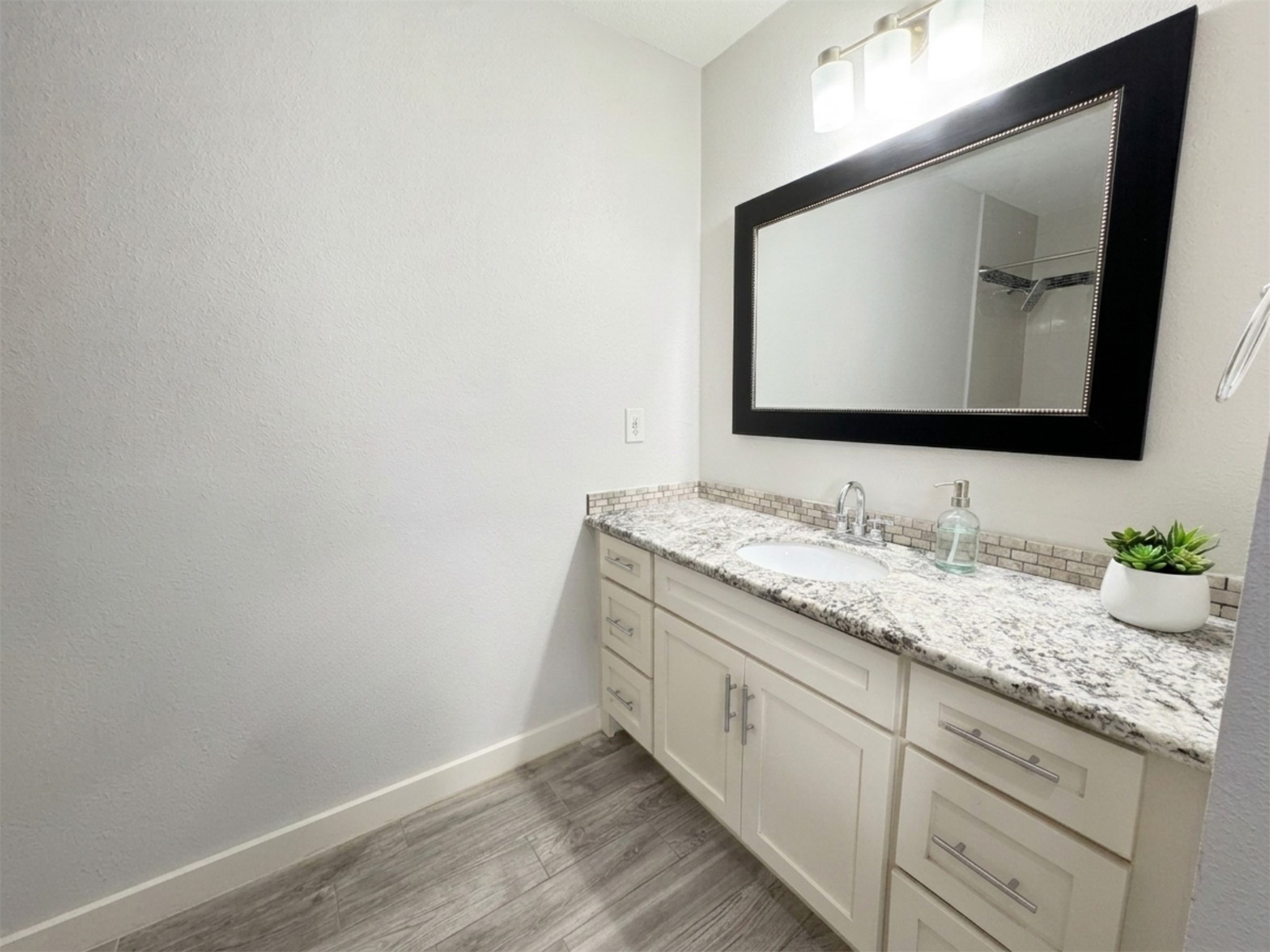 1881 Bering Drive 58 Property Photo 16