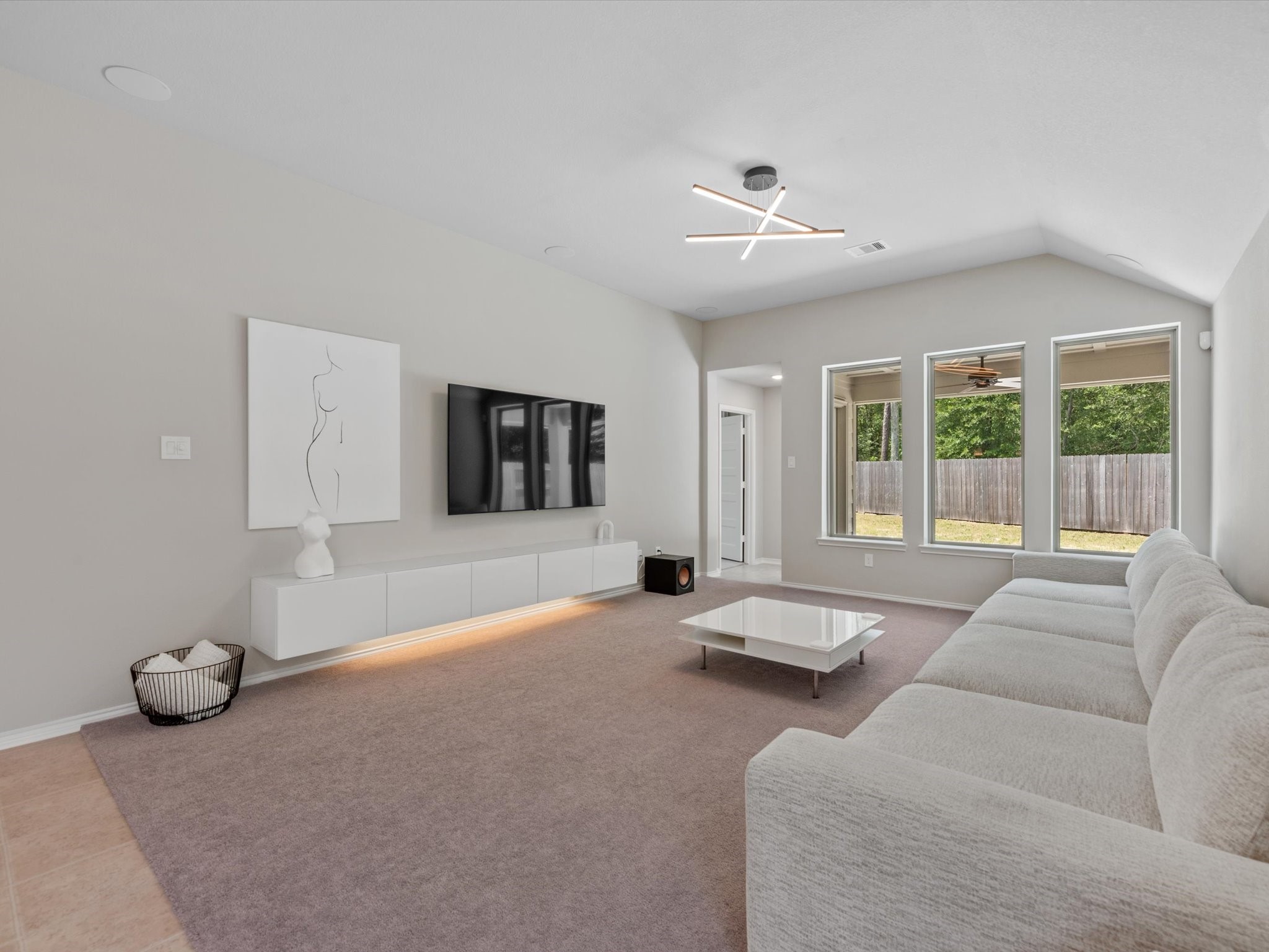 2901 Yaupon Grove Lane Property Photo 6