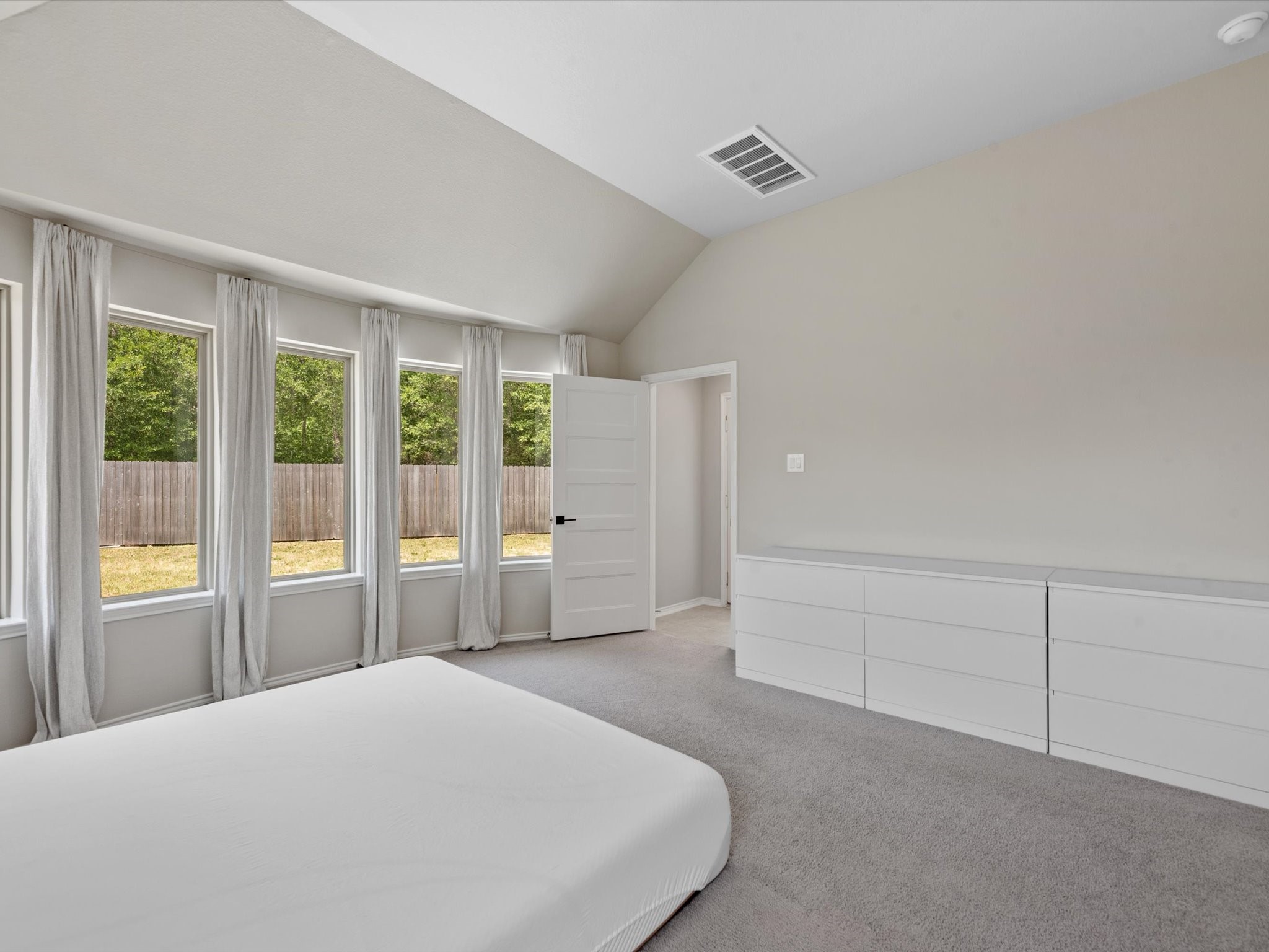 2901 Yaupon Grove Lane Property Photo 14