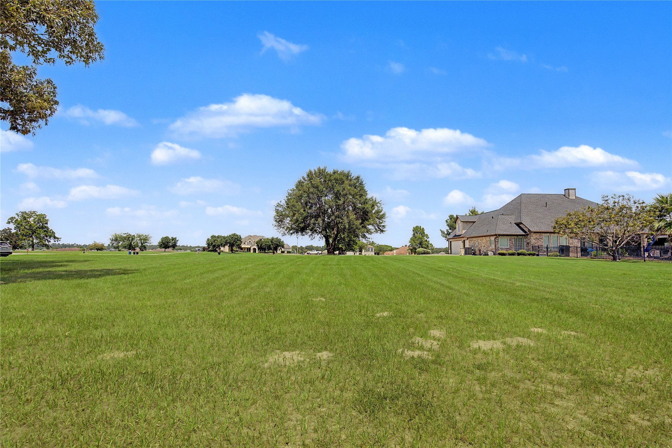 18937 Harbor Side Boulevard Property Photo 25