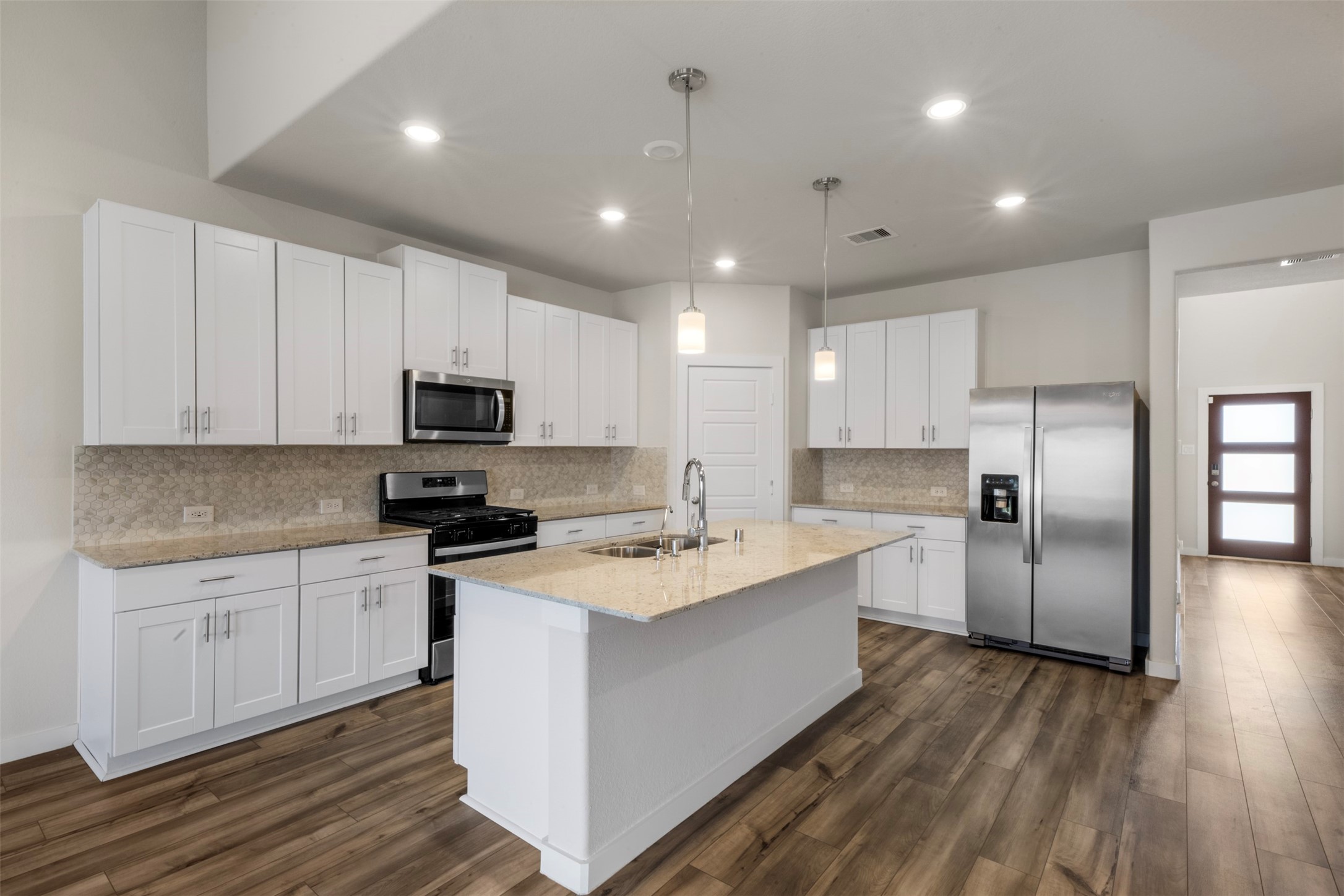 1506 King Ranch Road Property Photo 4