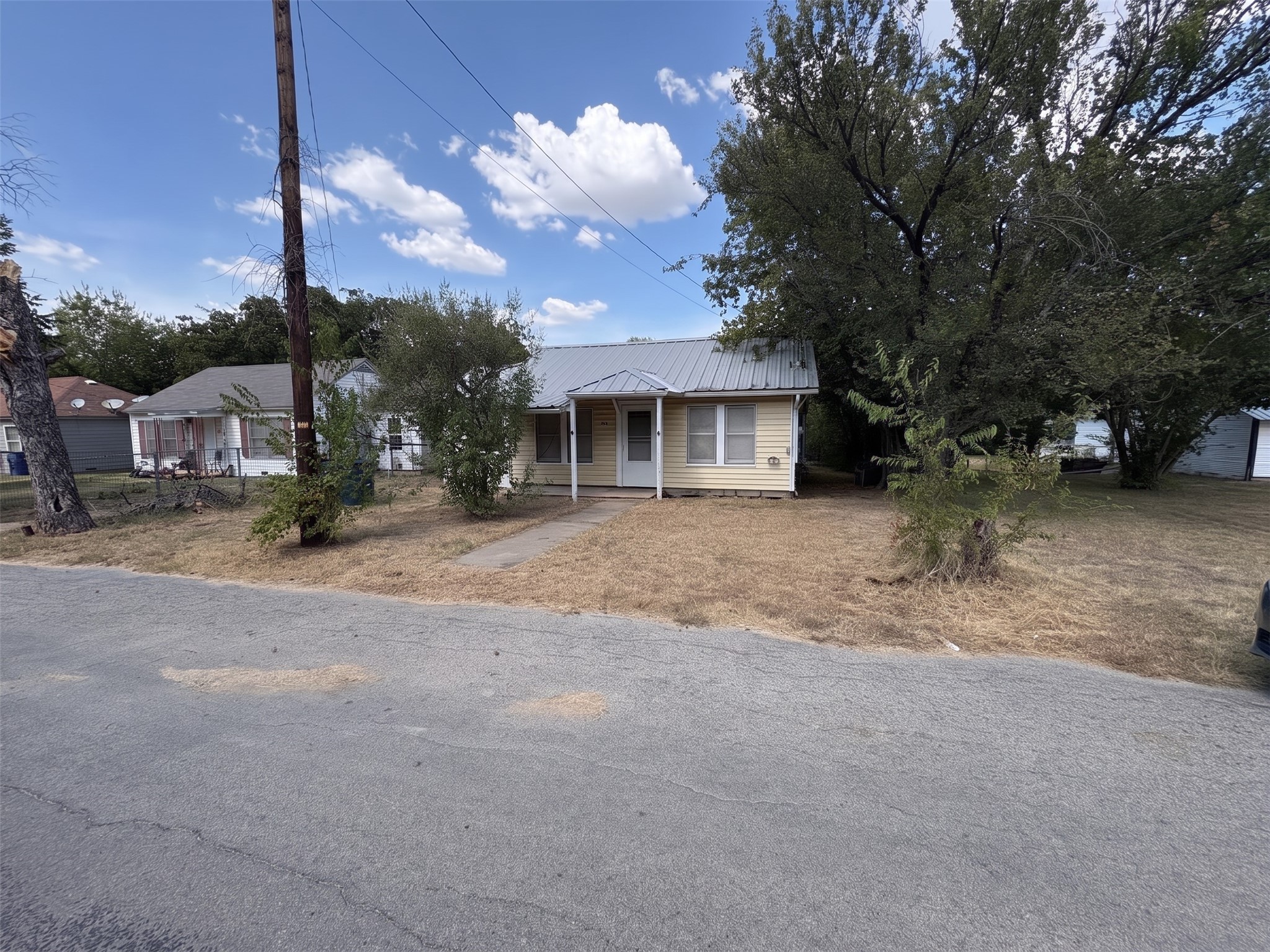522 7th Street Property Photo 1