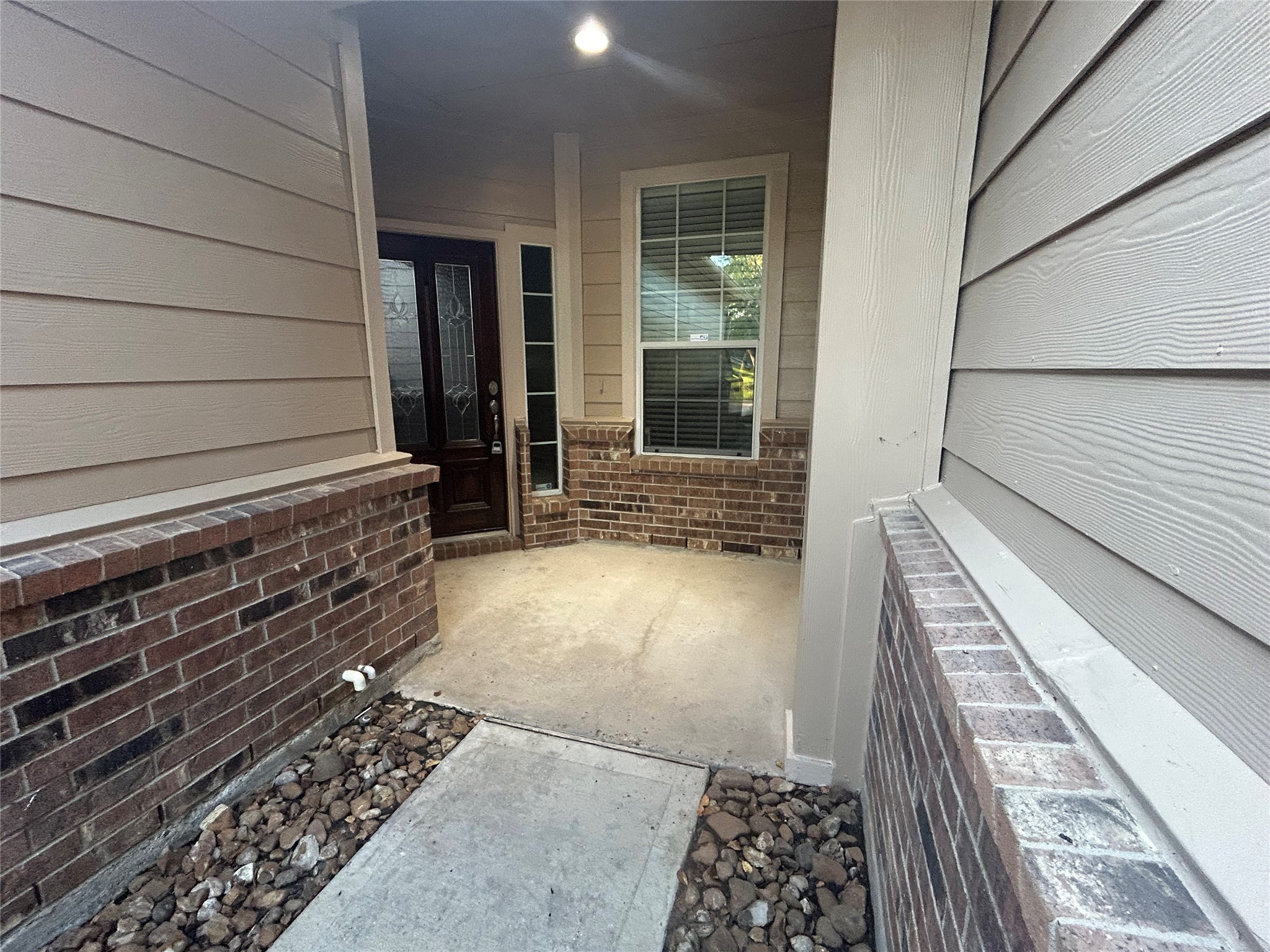 8911 Silent Willow Lane Property Photo 10