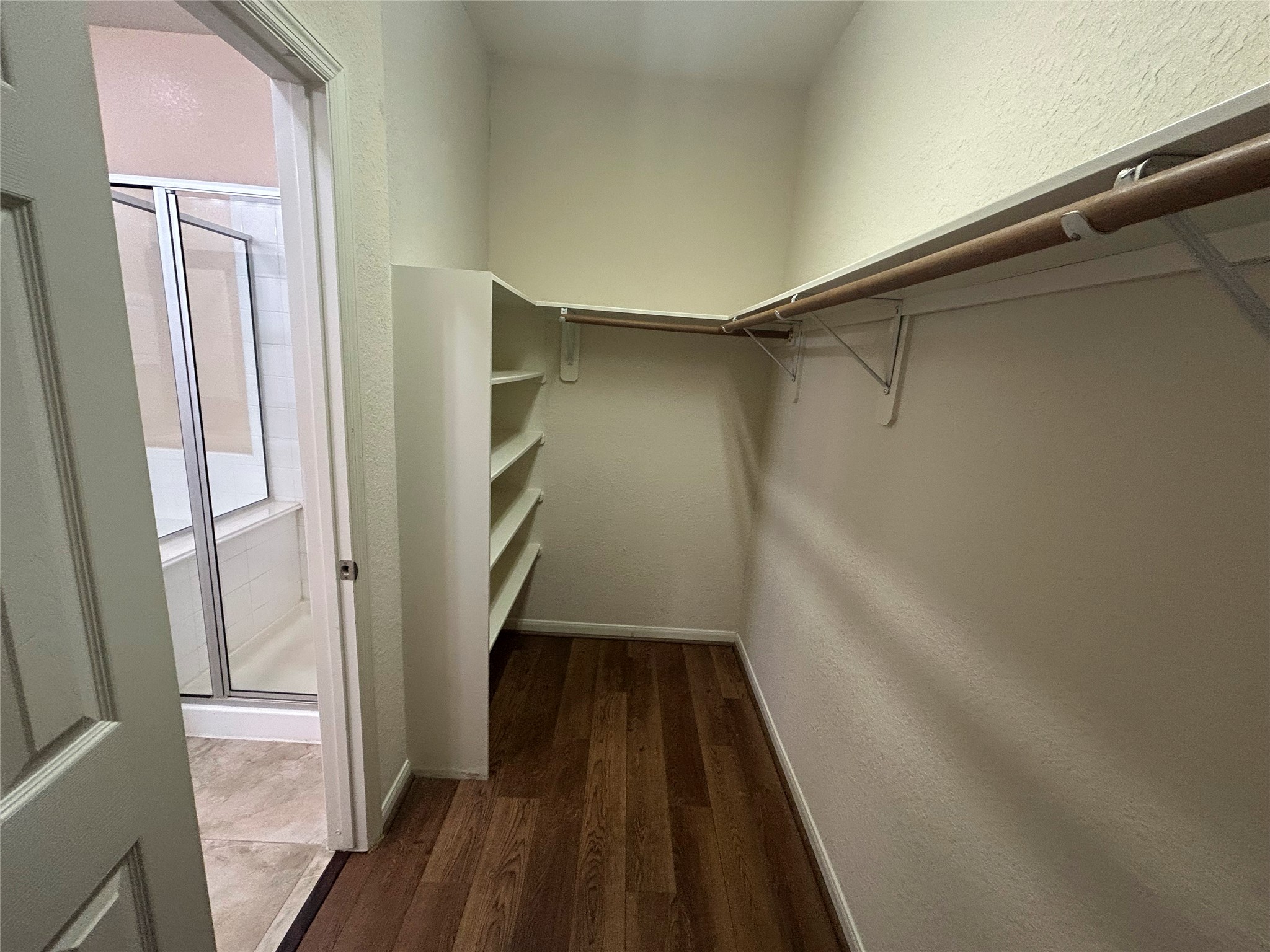 8911 Silent Willow Lane Property Photo 19