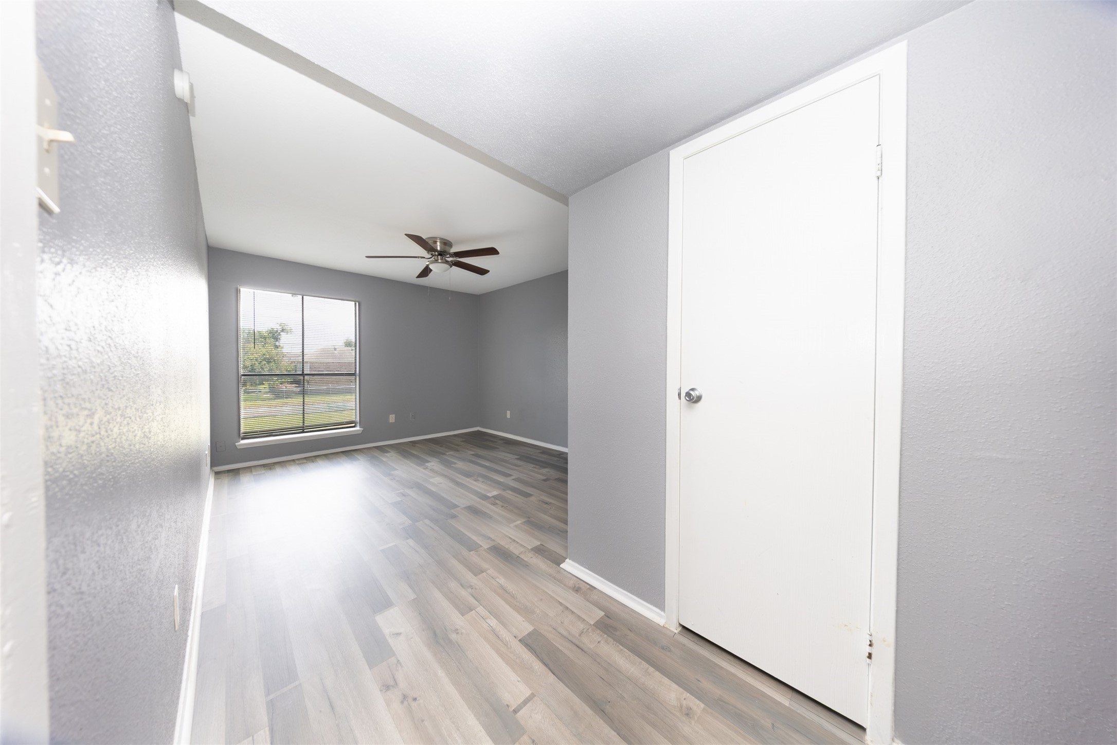 13480 S Thorntree Drive 1206 Property Photo 13
