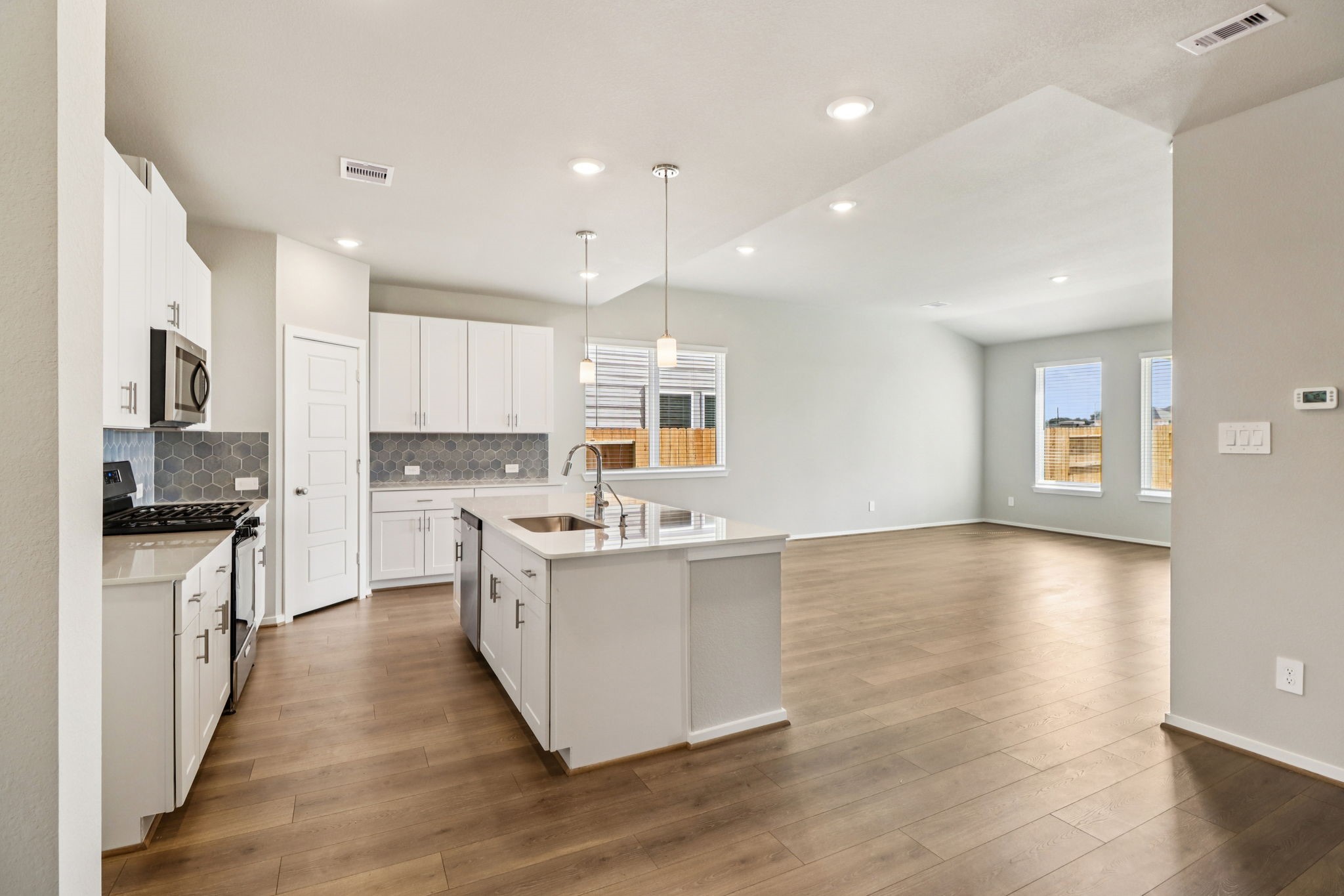 5124 Redbud Valley Drive Property Photo 11
