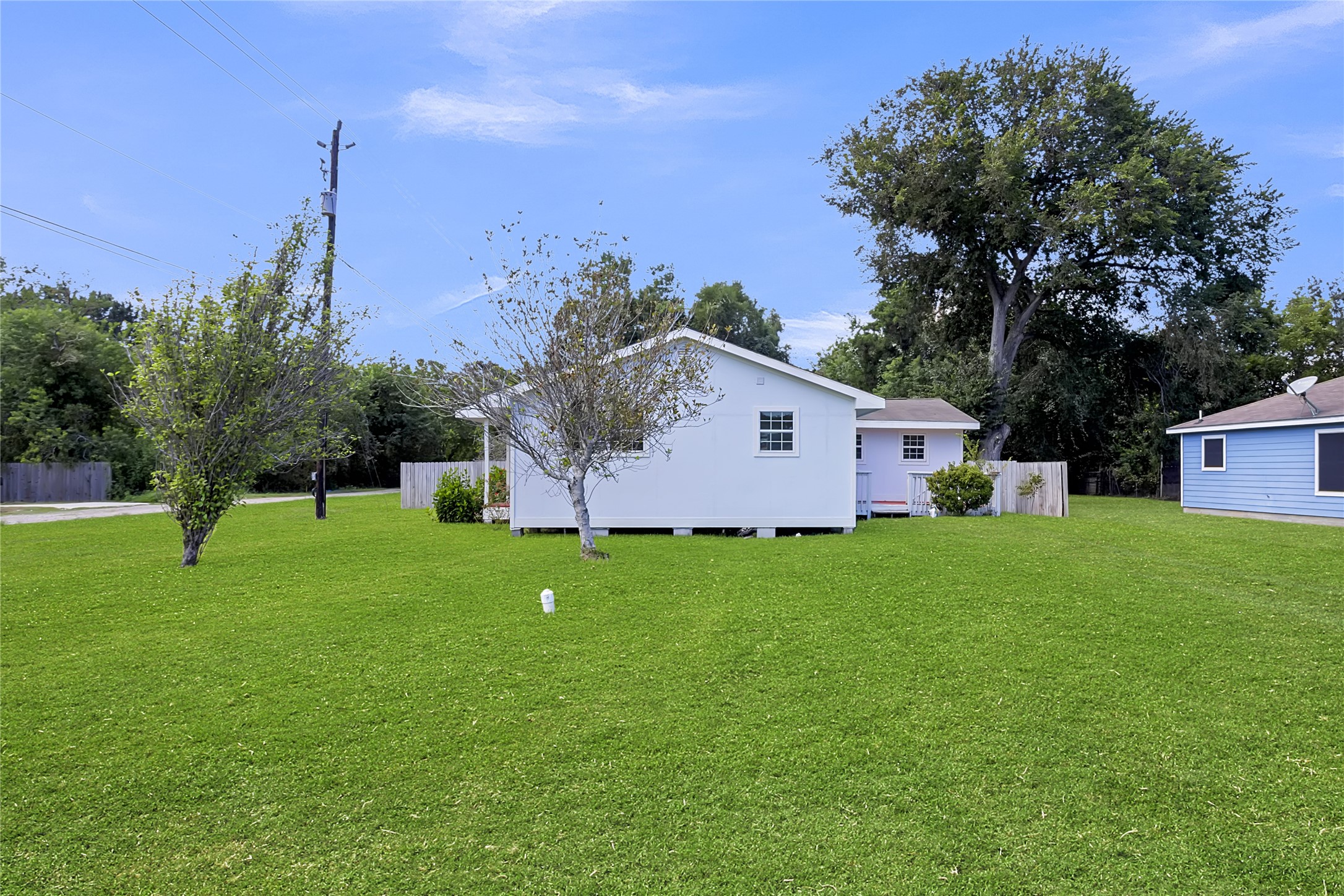 7220 Moore Property Photo 25