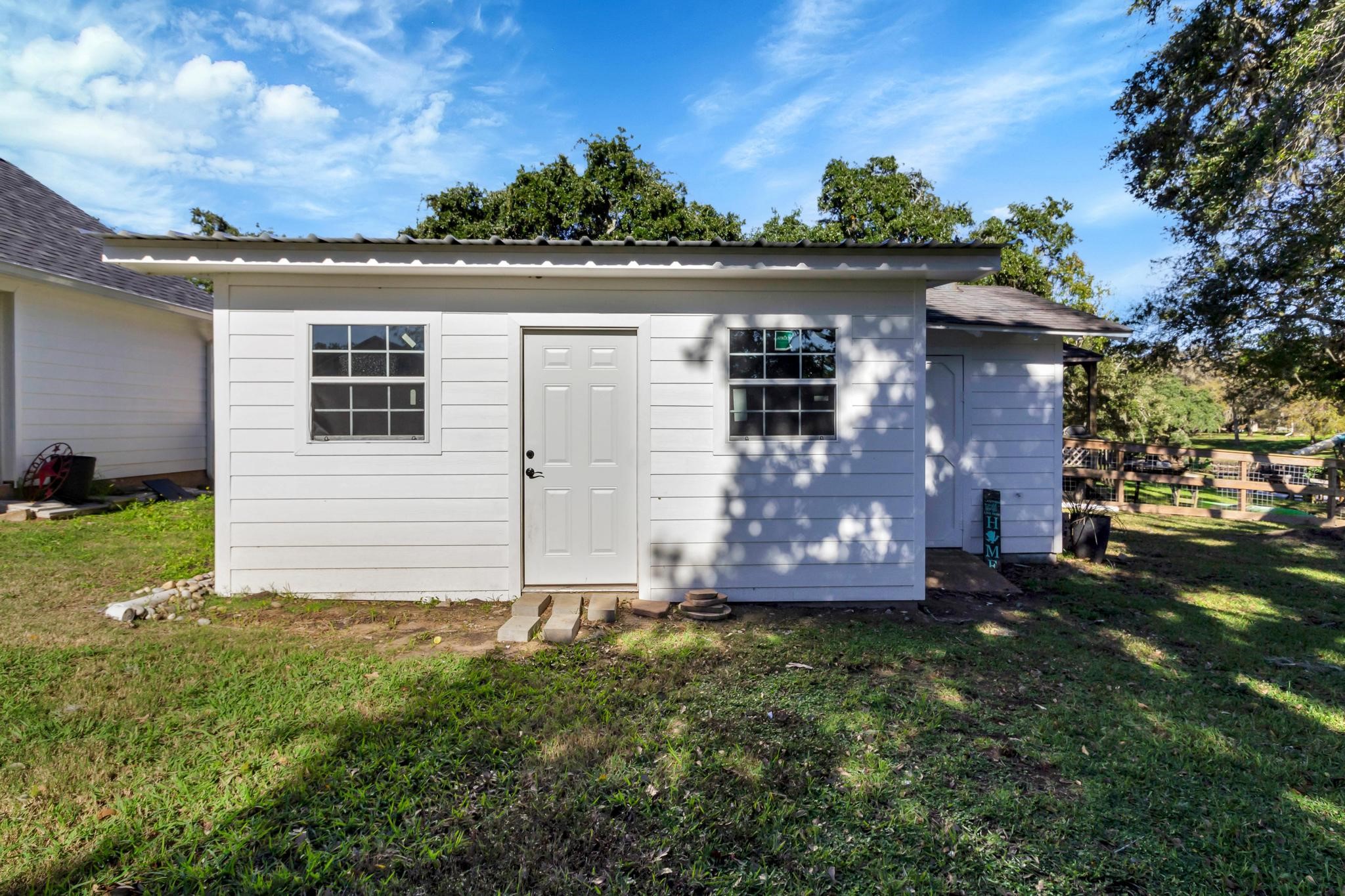 295 County Road 687 Property Photo 17
