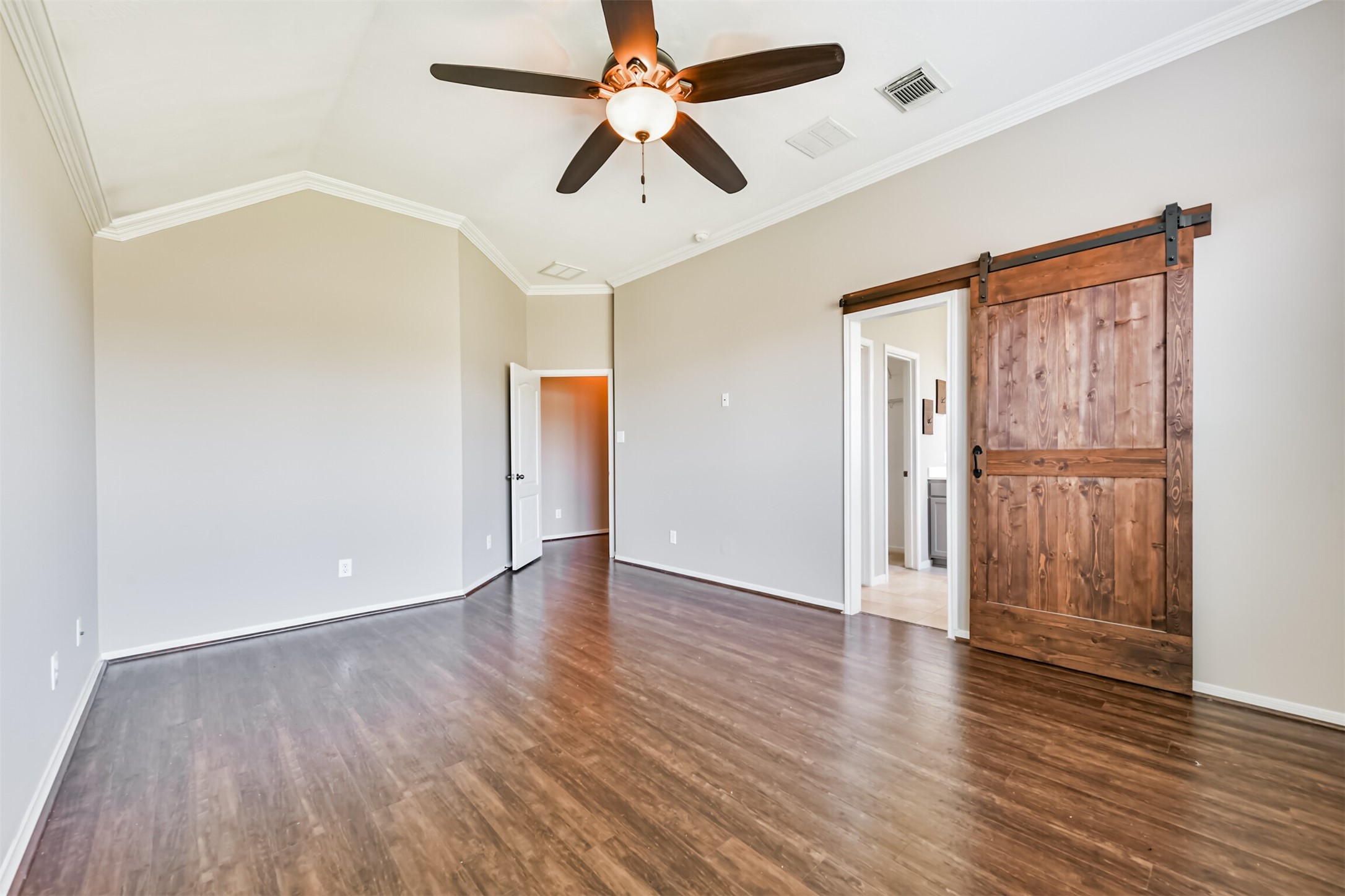 13719 Rolling River Lane Property Photo 19