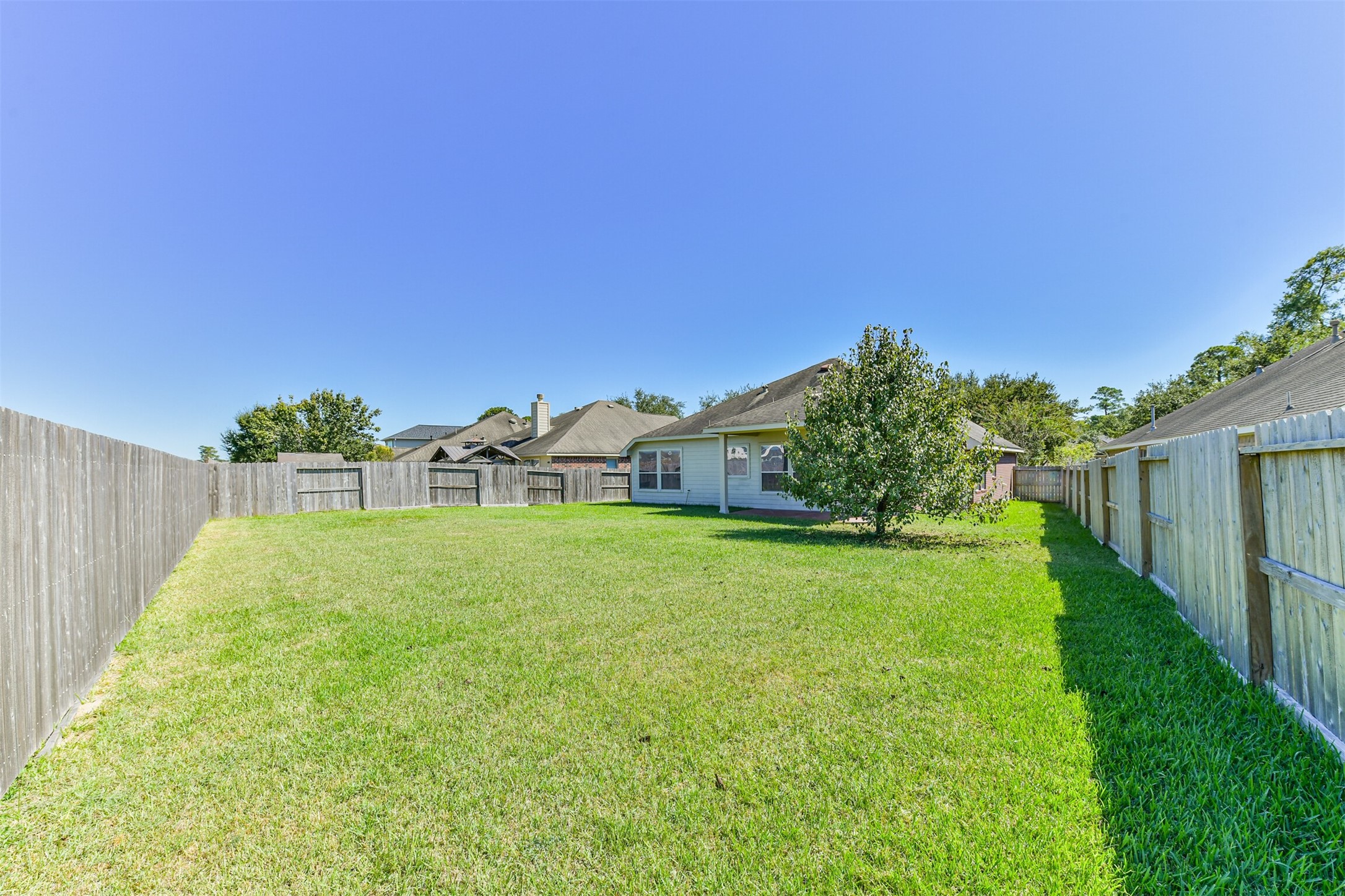 13719 Rolling River Lane Property Photo 30