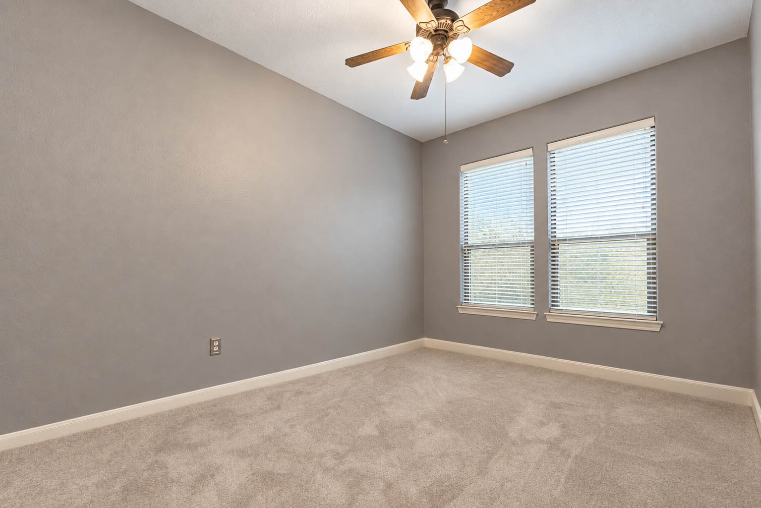 1316 Studer Street Property Photo 22