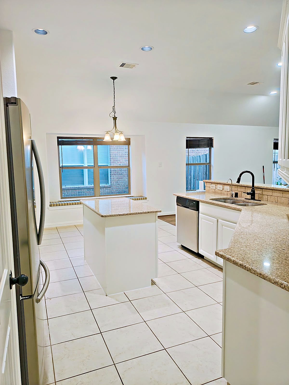 18515 Royal Mist Ln Property Photo 6