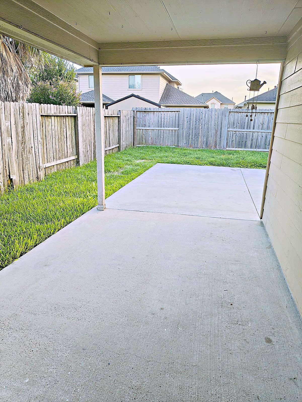 18515 Royal Mist Ln Property Photo 23