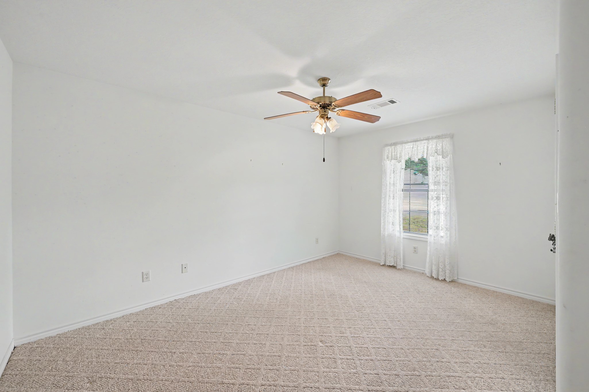 20 Shallow Springs Property Photo 25