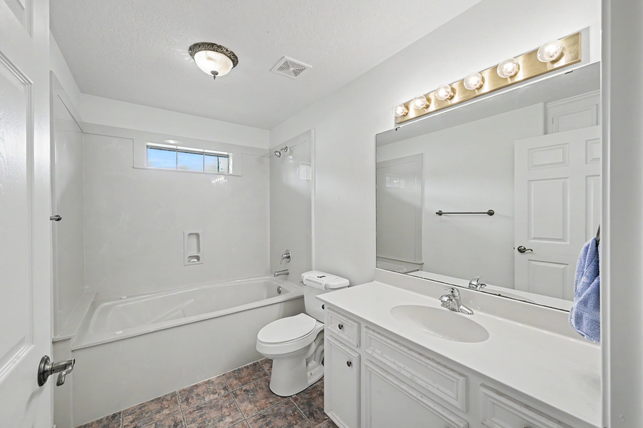 20 Shallow Springs Property Photo 27