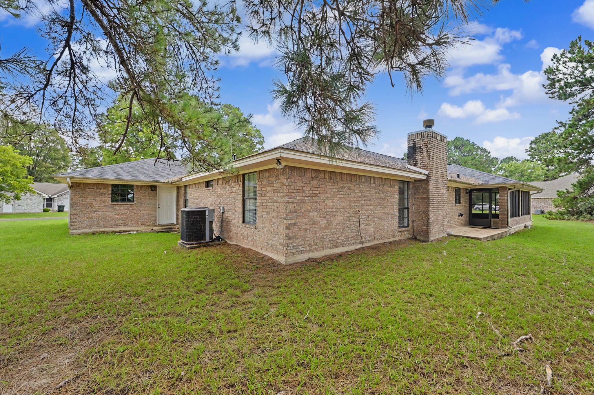 20 Shallow Springs Property Photo 35