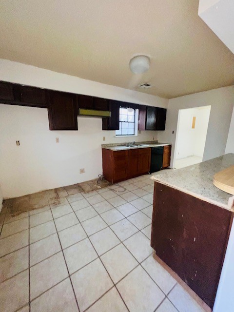1917 Chapel Heights Drive Property Photo 6