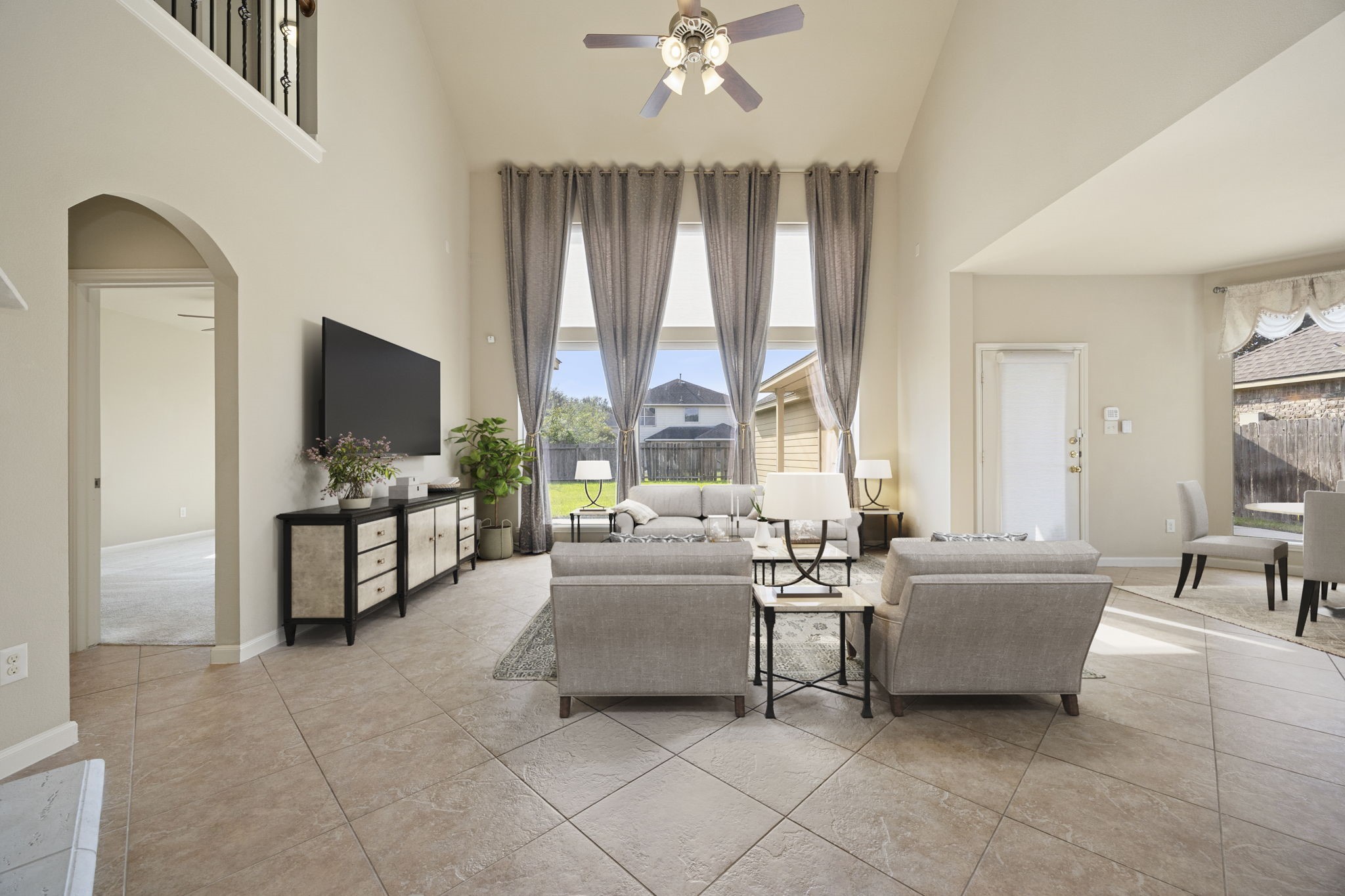 6314 Pepper Hollow Lane Property Photo 7