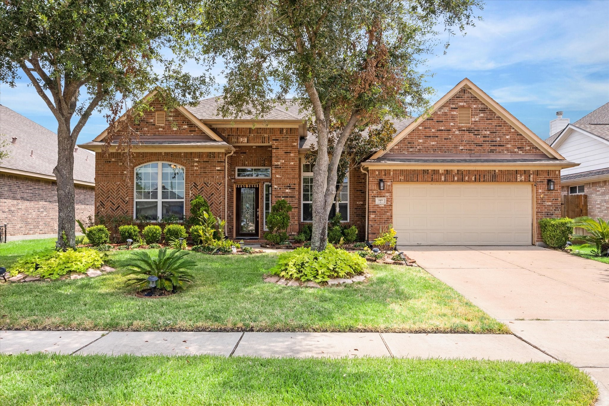 2401 Harbor Chase Drive Property Photo