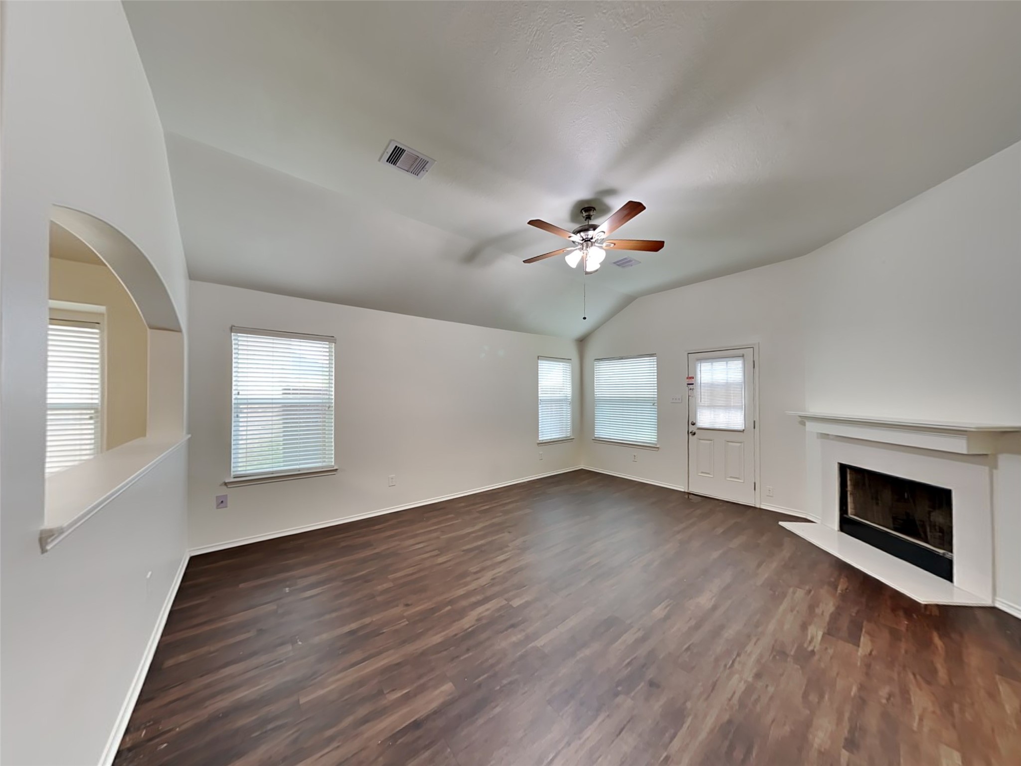 7702 Summerdale Drive Property Photo 6