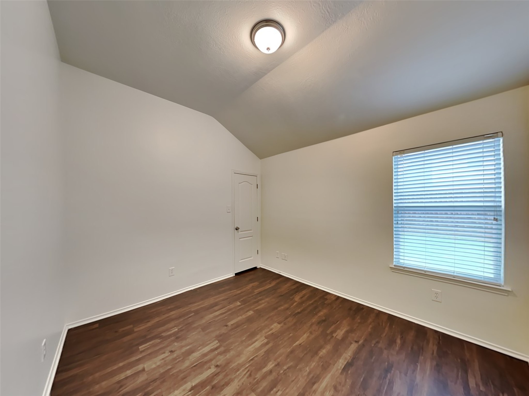 7702 Summerdale Drive Property Photo 10